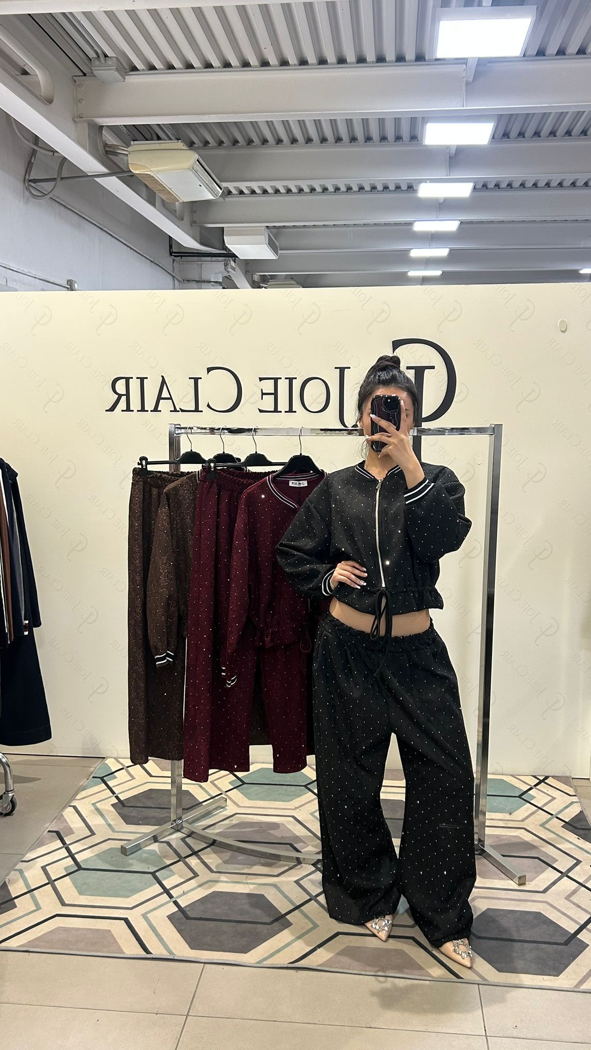 Joie Clair (J-Clair)