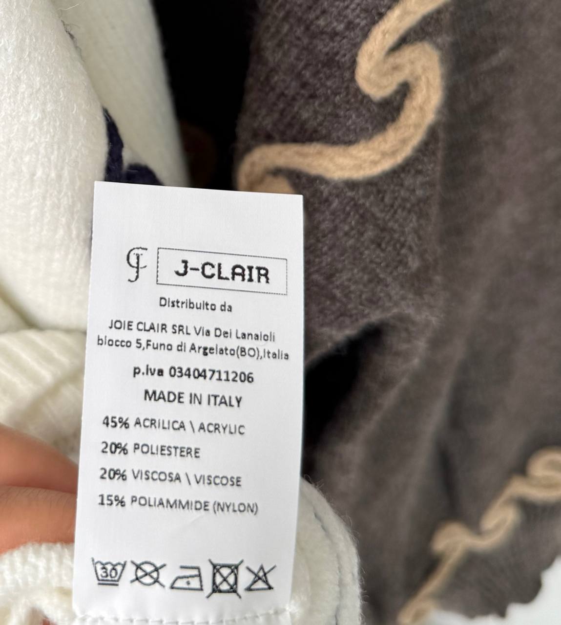 Joie Clair (J-Clair)