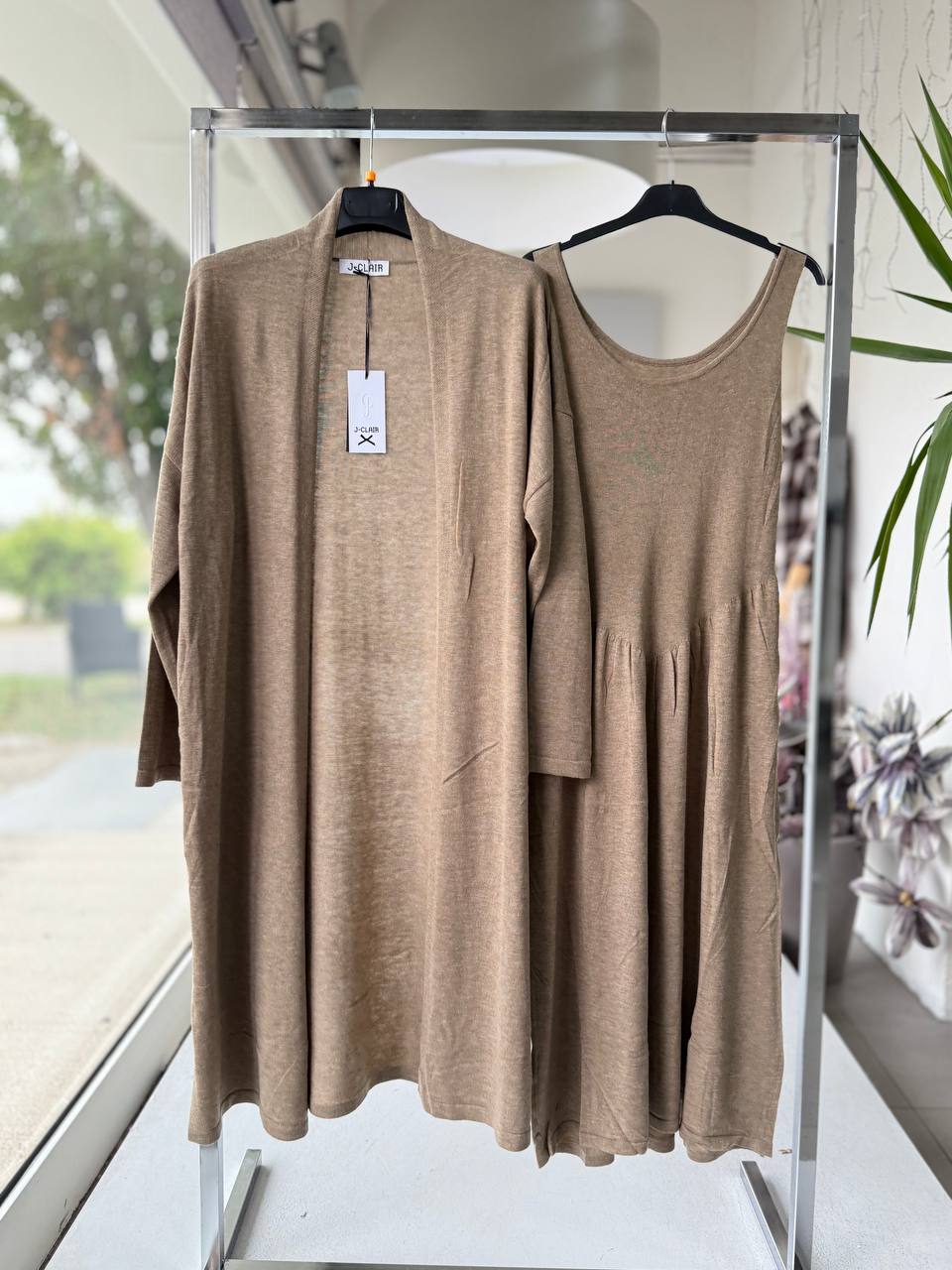 Joie Clair (J-Clair)