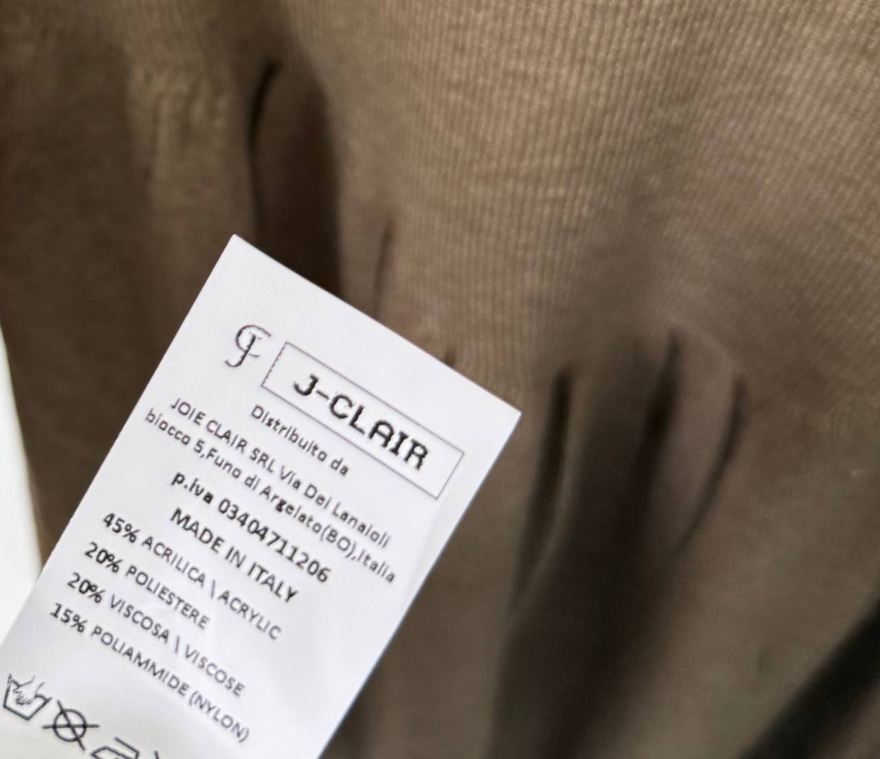 Joie Clair (J-Clair)