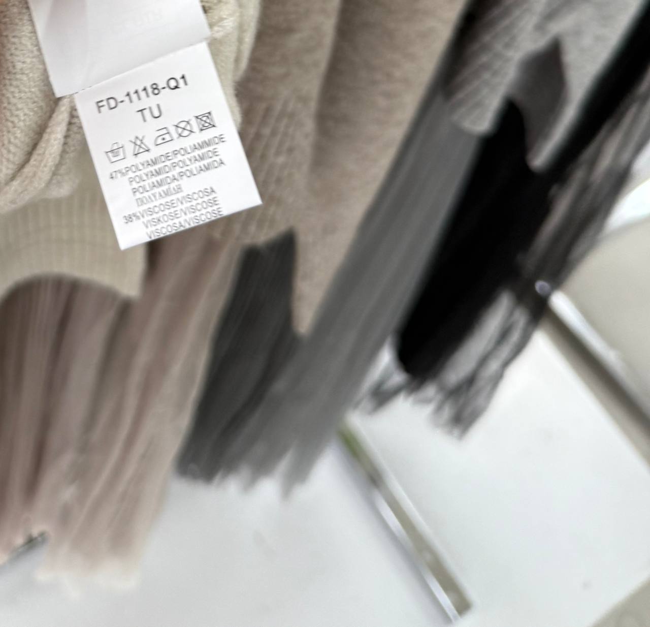 Joie Clair (J-Clair)