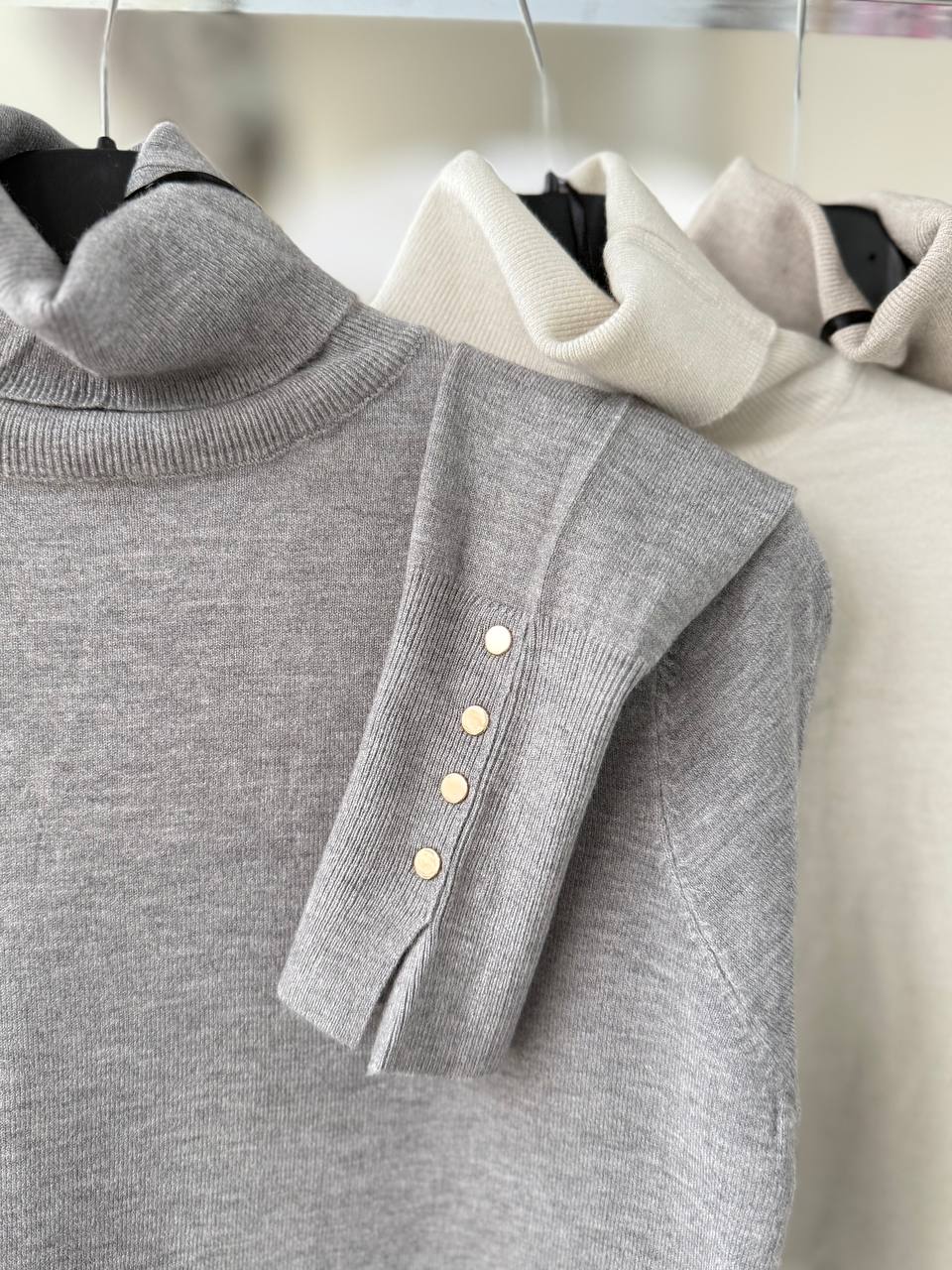 Joie Clair (J-Clair)