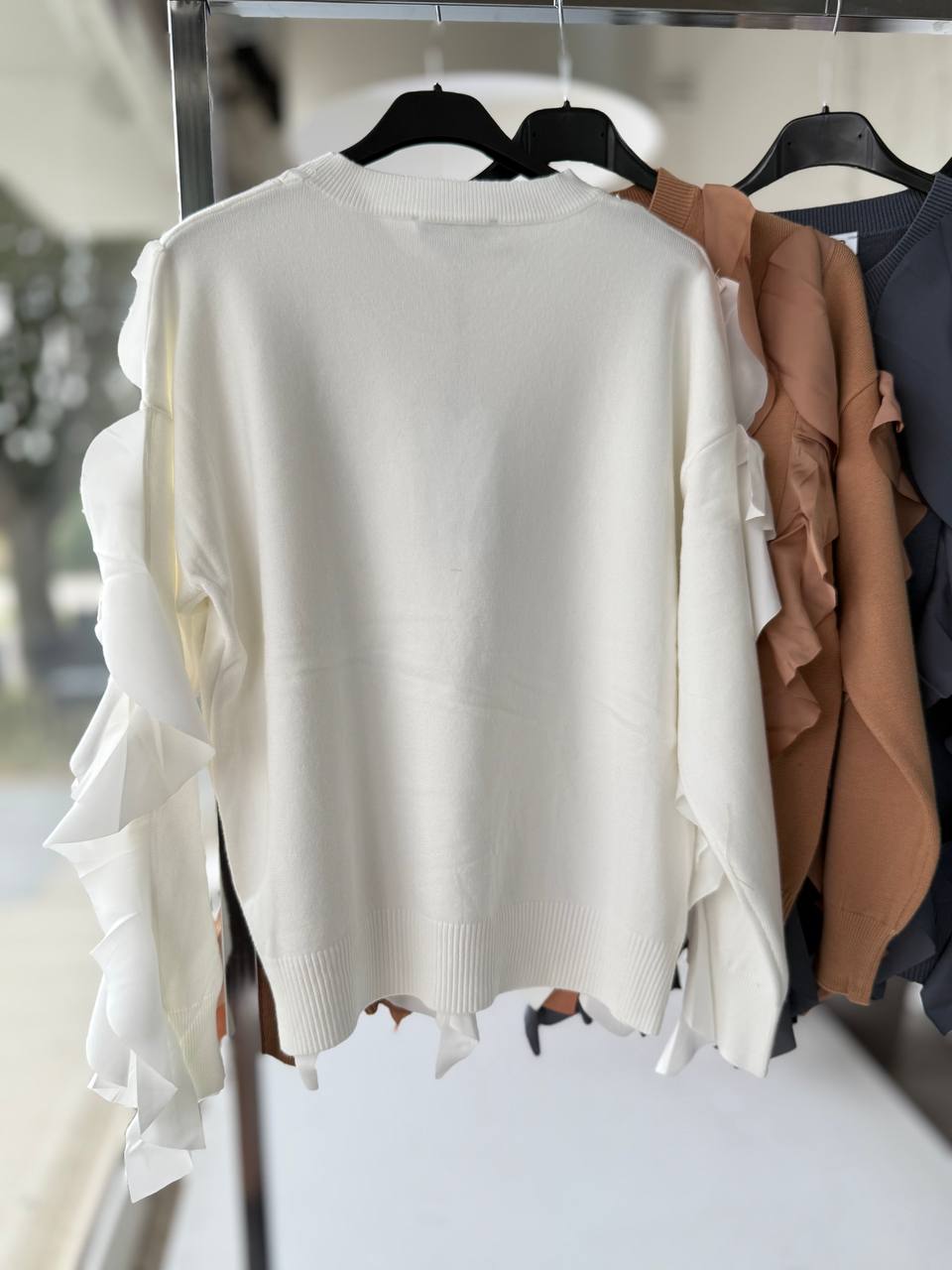 Joie Clair (J-Clair)