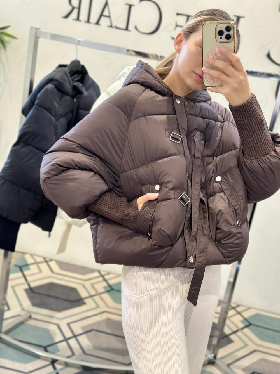 Фото Joie Clair (J-Clair)