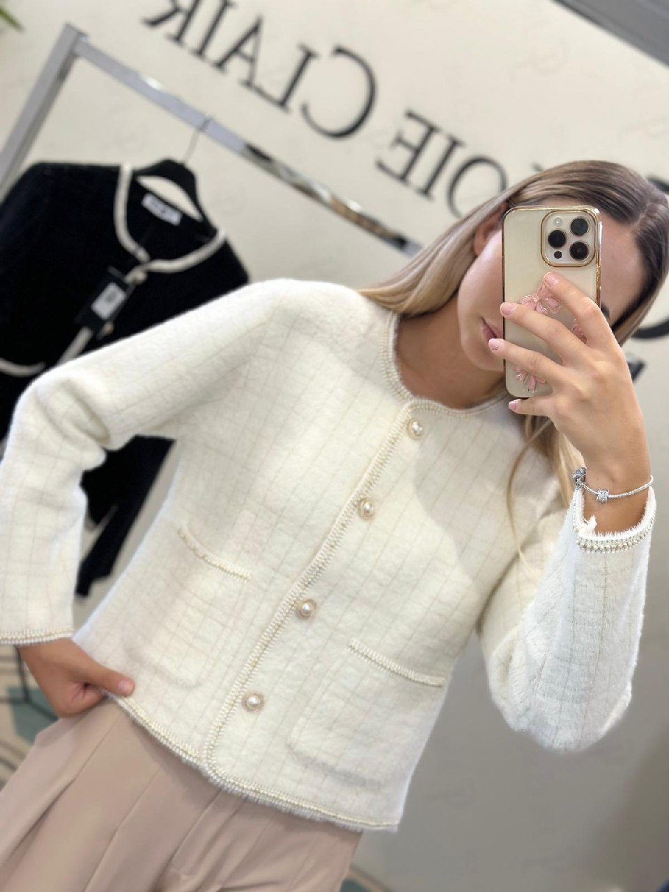 Joie Clair (J-Clair)