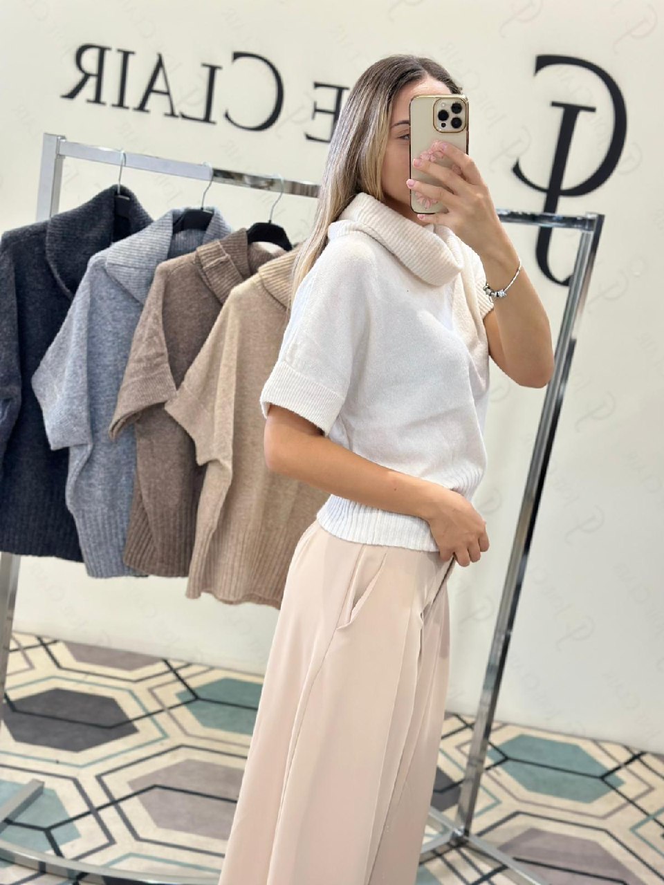 Joie Clair (J-Clair)