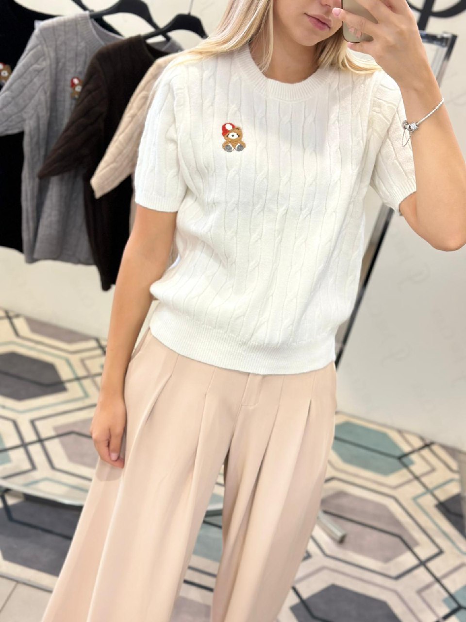 Joie Clair (J-Clair)