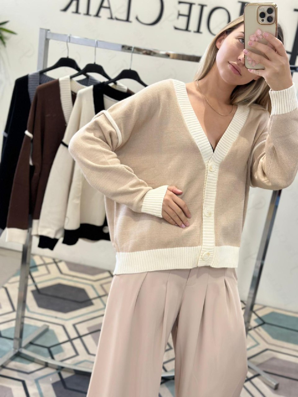 Фото Joie Clair (J-Clair)