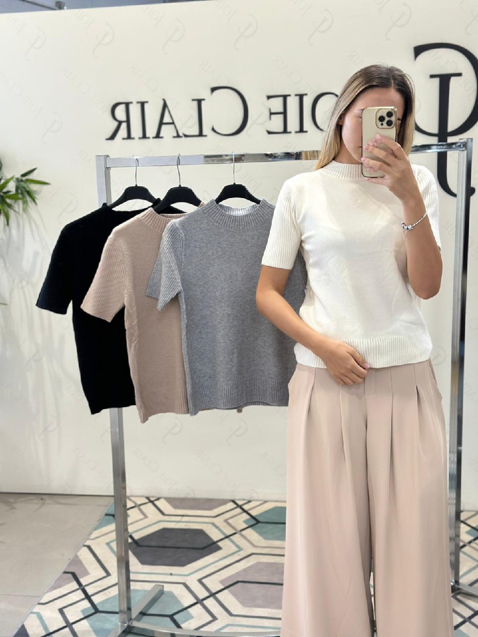 Фото Joie Clair (J-Clair)