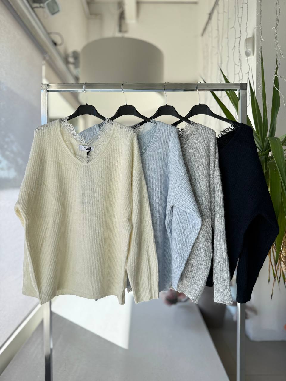 Фото Joie Clair (J-Clair)