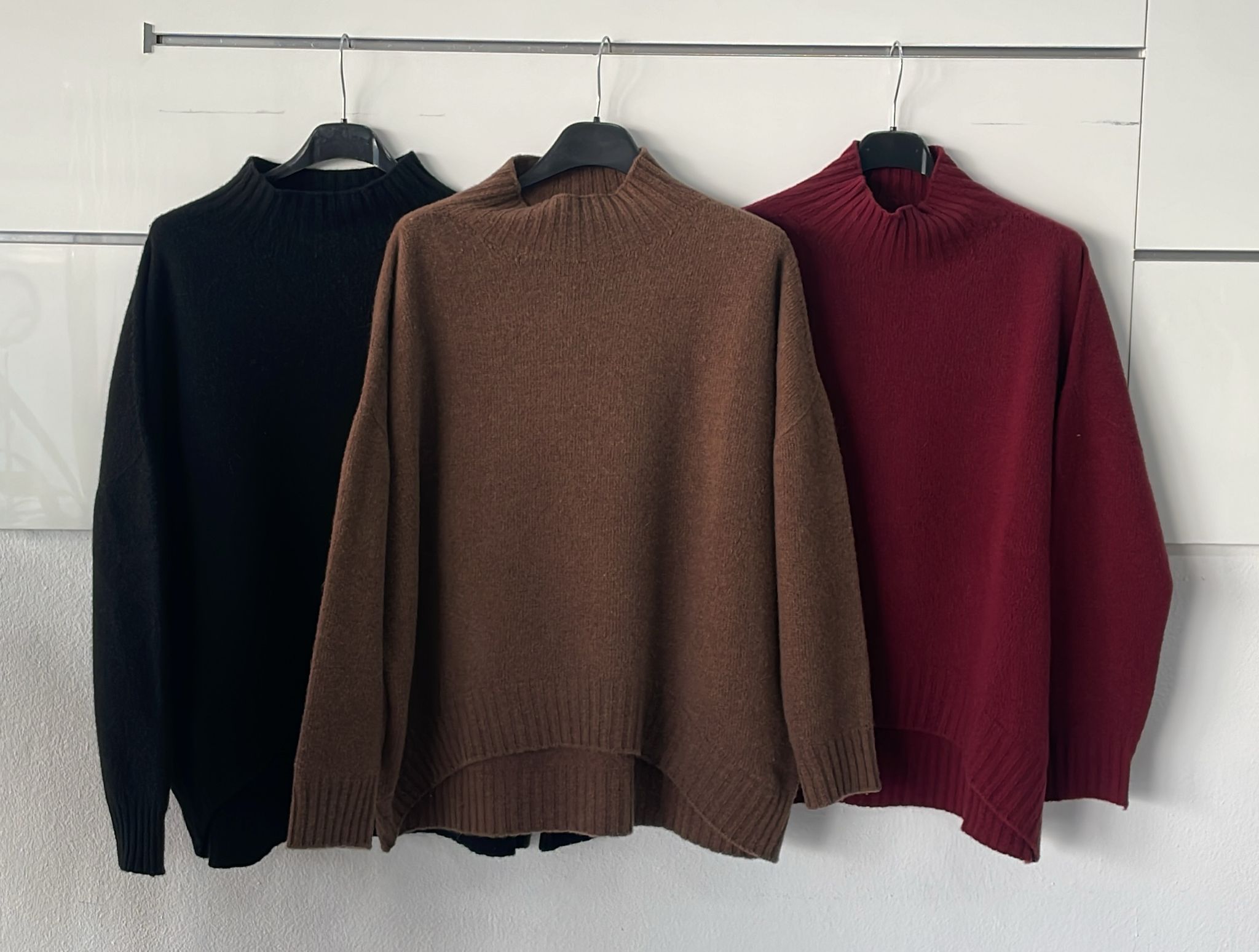 Joie Clair (J-Clair)