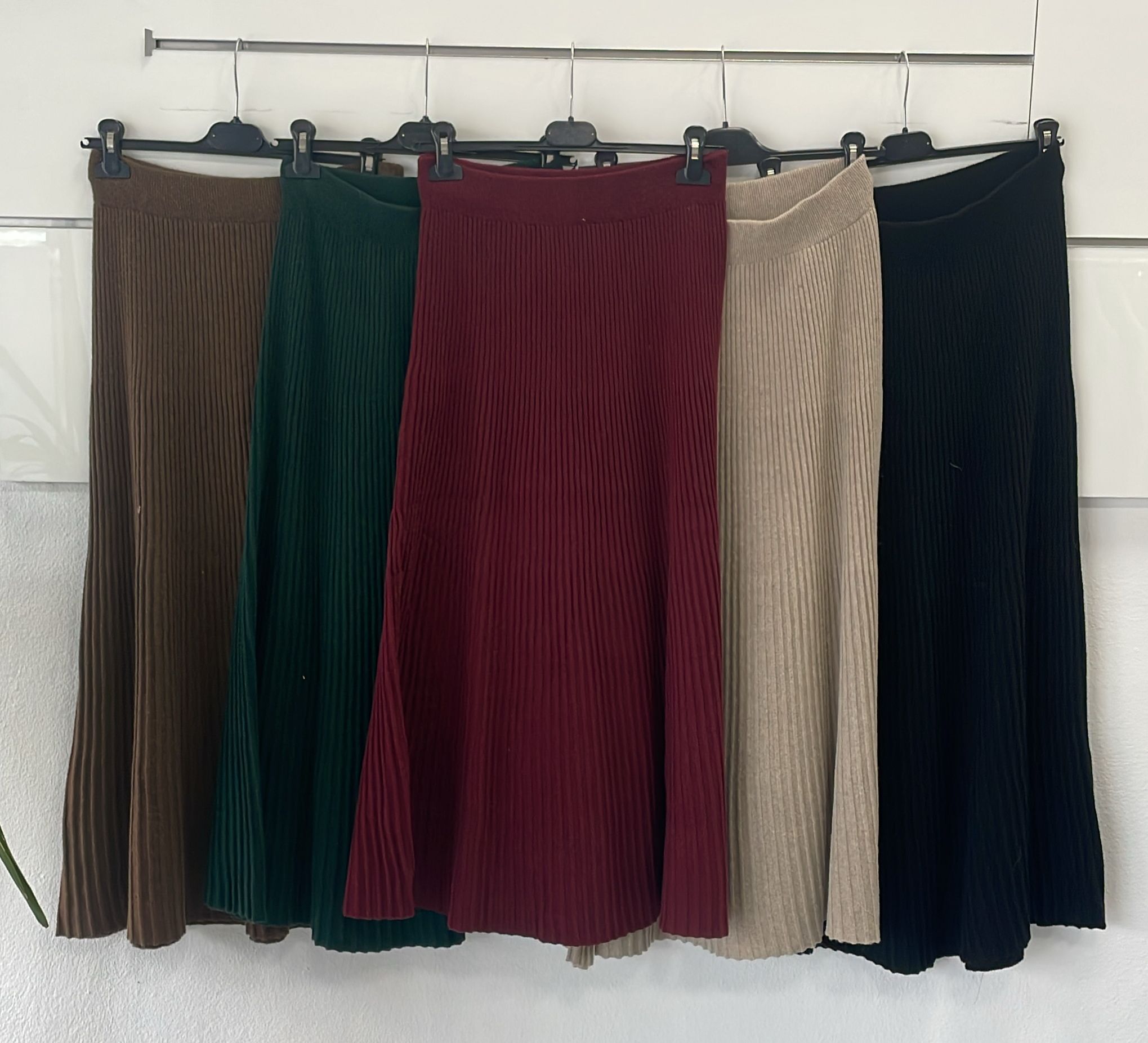 Joie Clair (J-Clair)