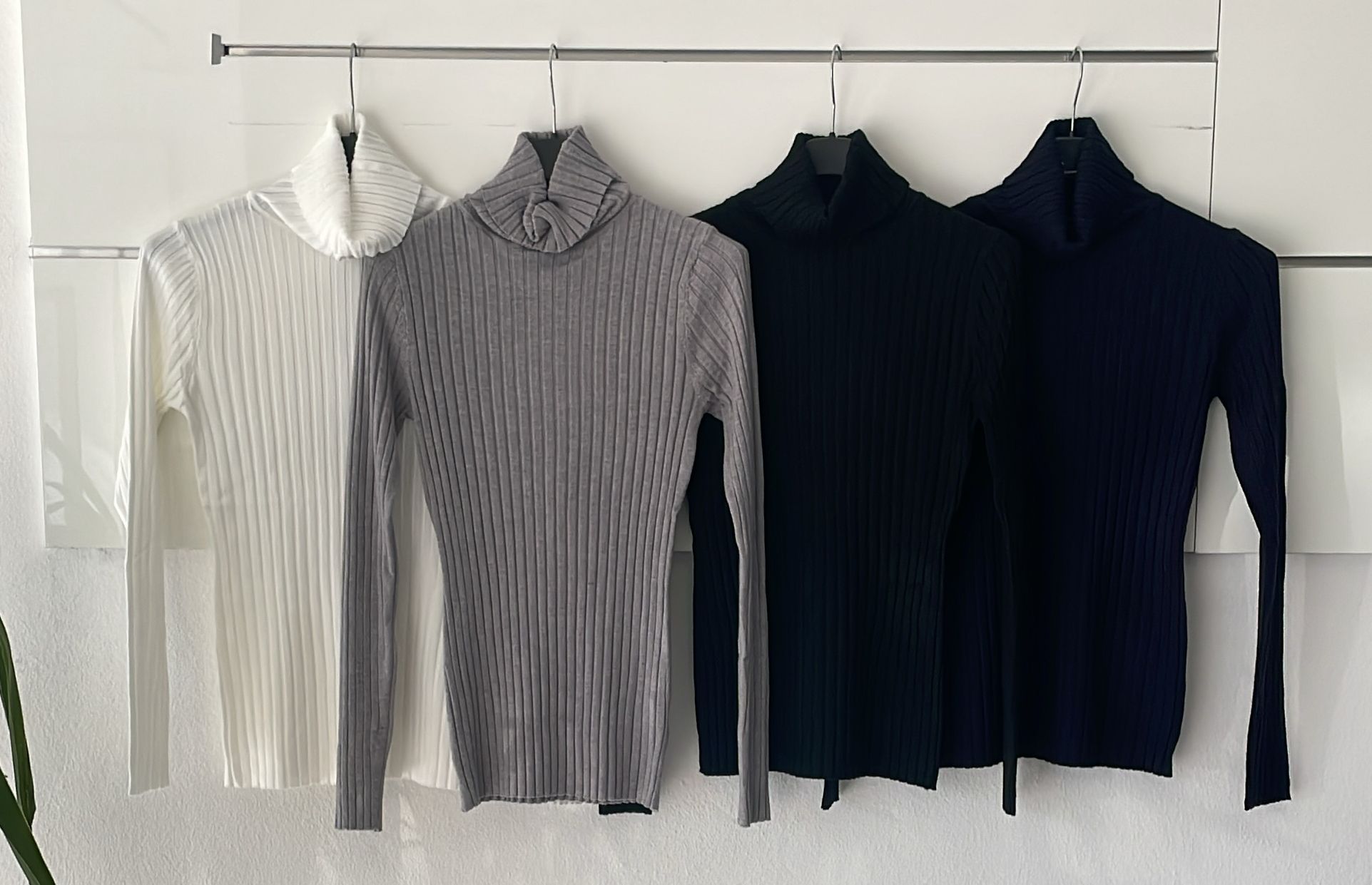 Joie Clair (J-Clair)