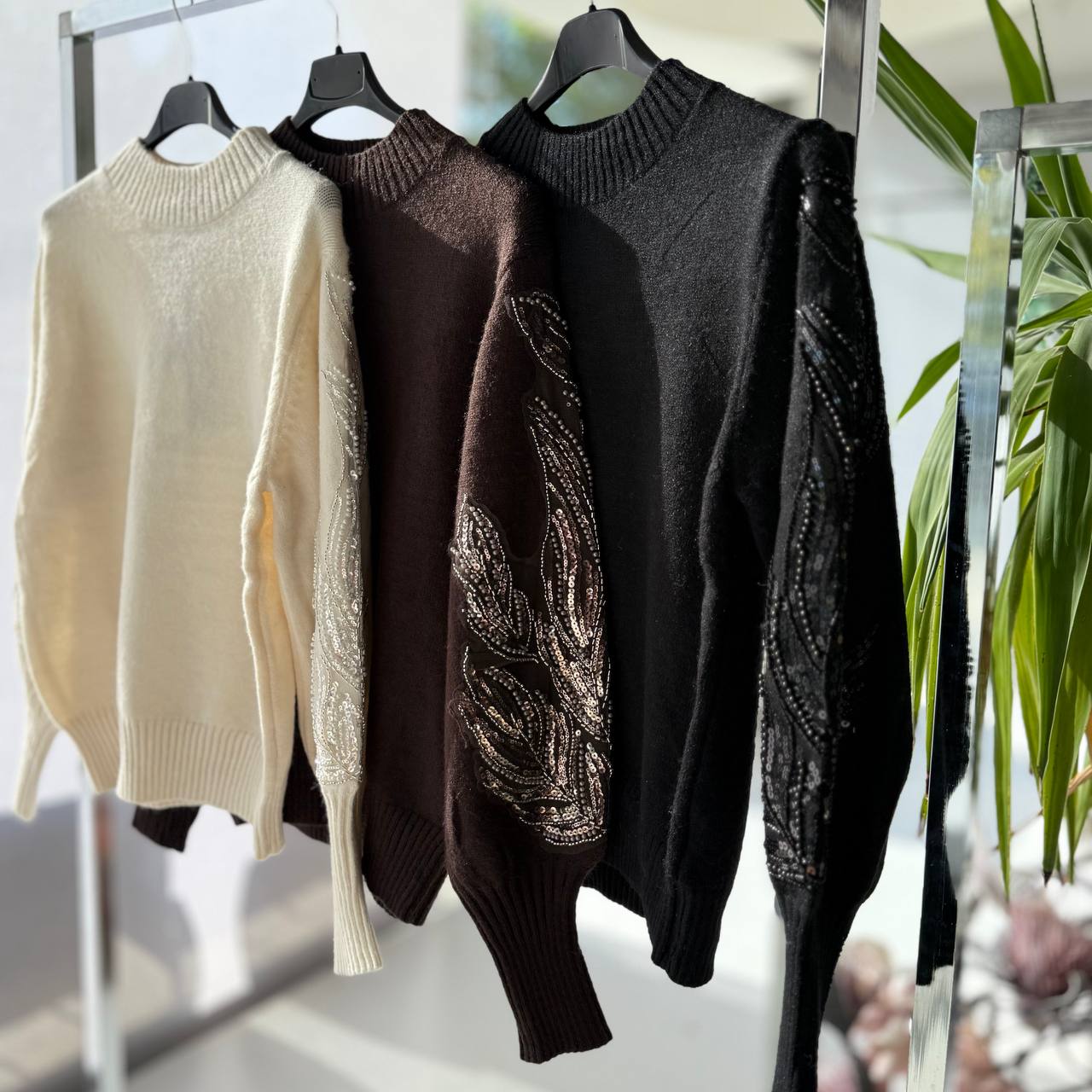 Фото Joie Clair (J-Clair)