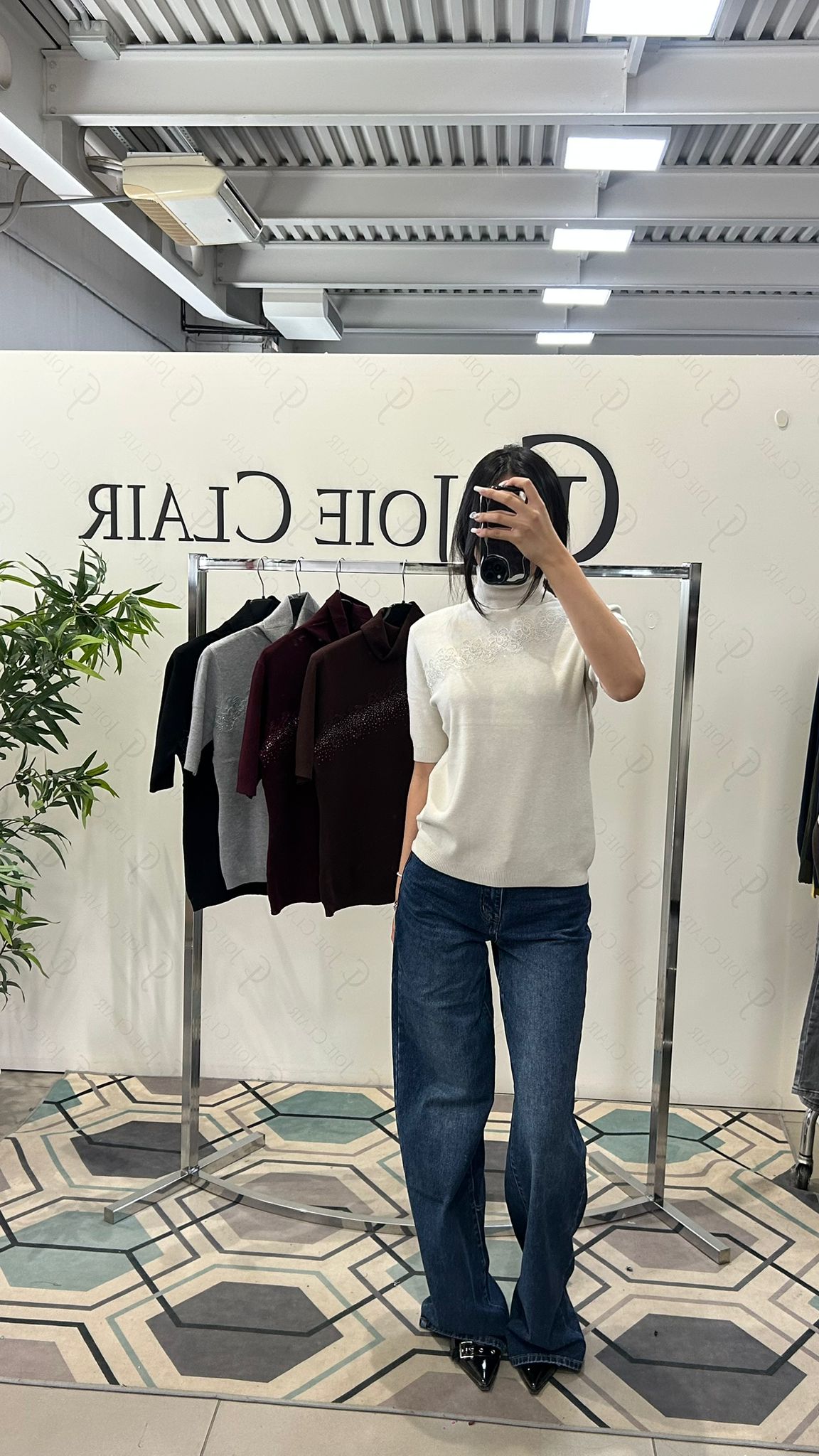 Фото Joie Clair (J-Clair)