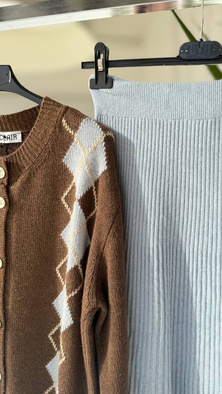 Joie Clair (J-Clair)