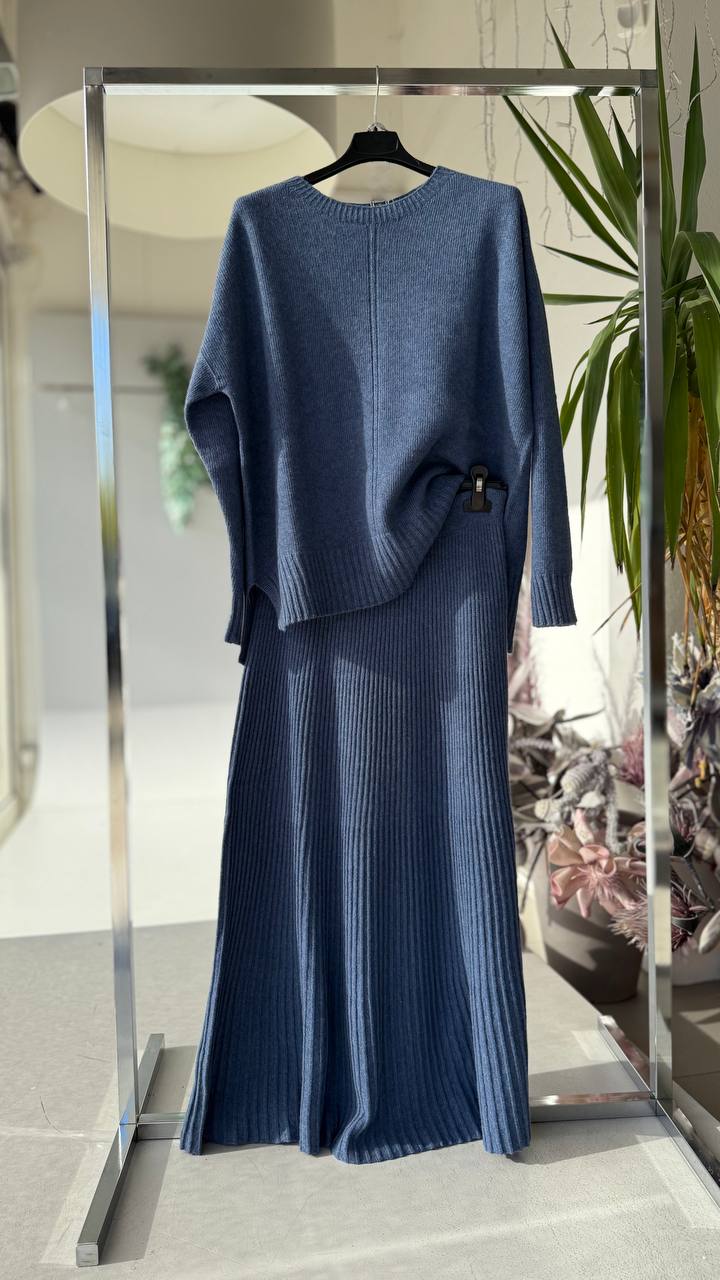 Joie Clair (J-Clair)