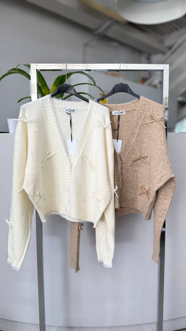 Joie Clair (J-Clair)