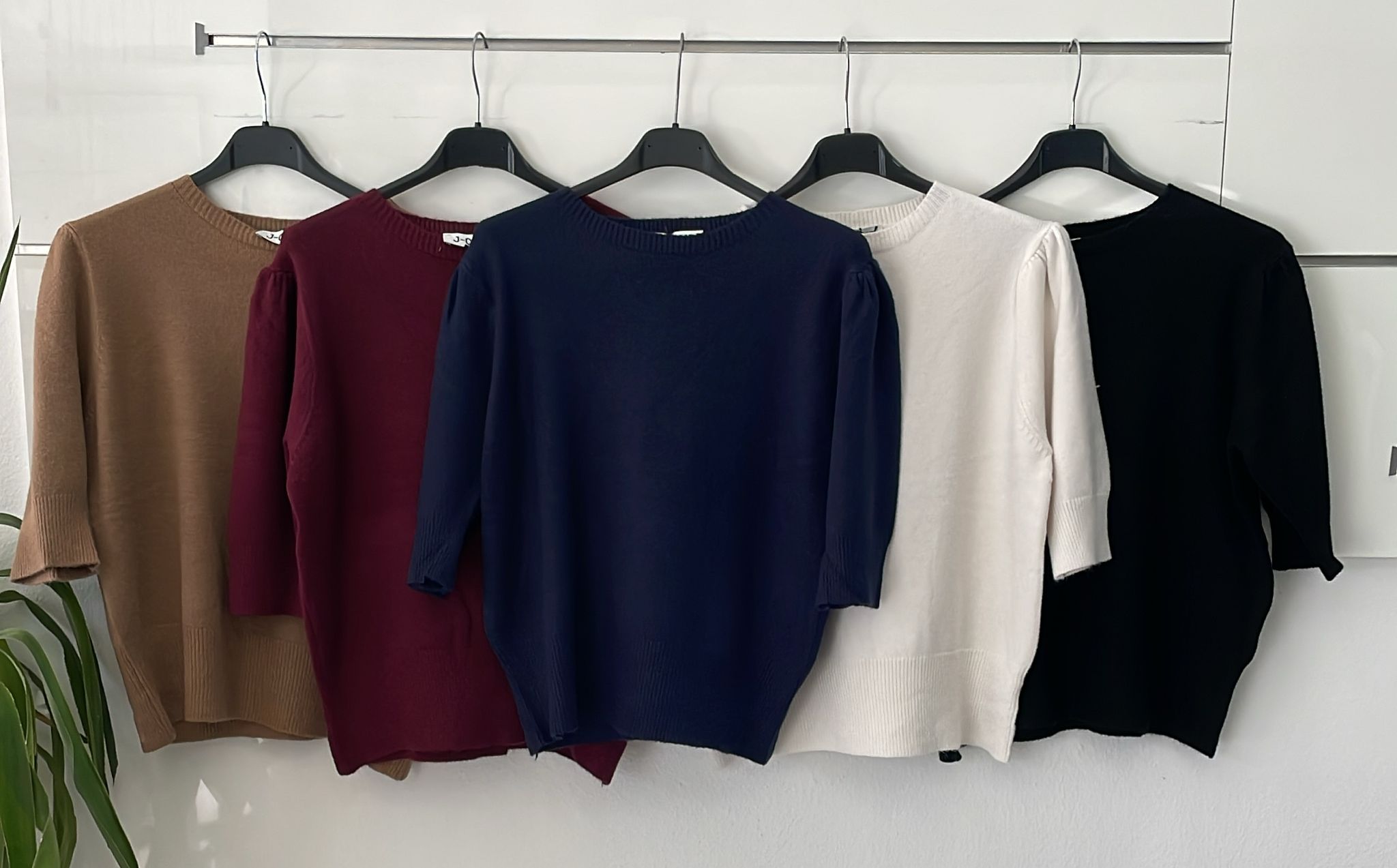 Joie Clair (J-Clair)