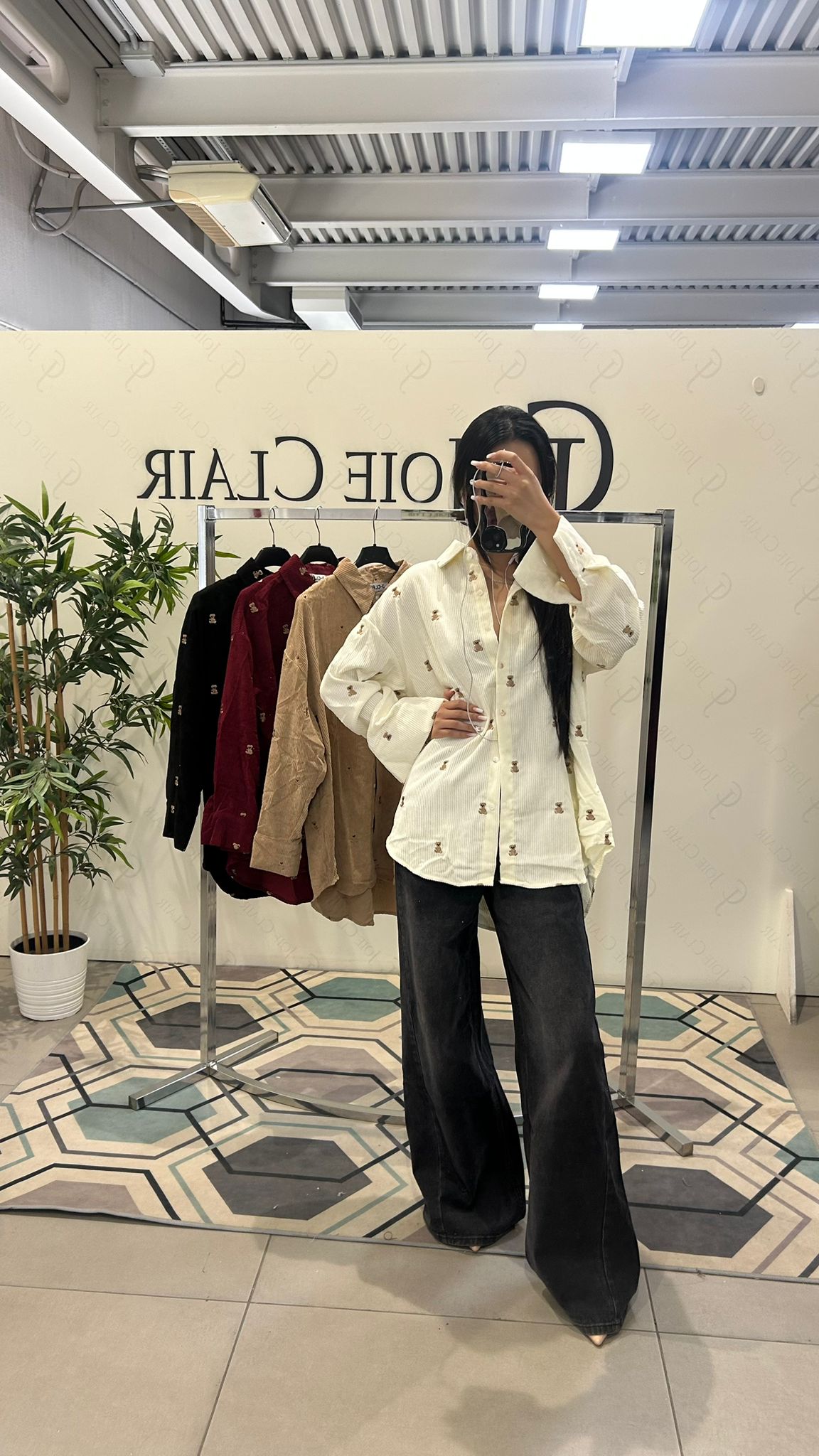 Фото Joie Clair (J-Clair)