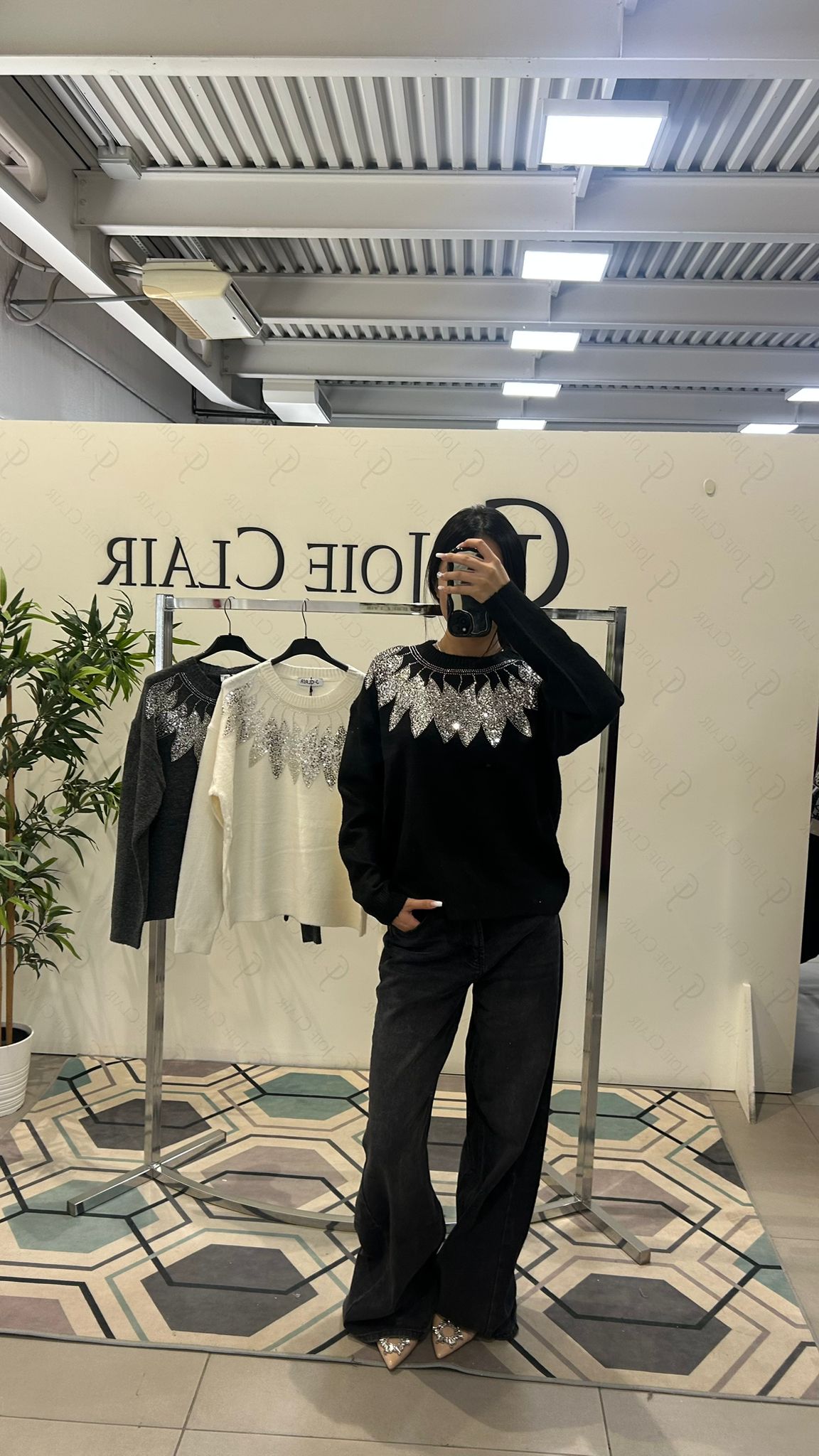 Фото Joie Clair (J-Clair)