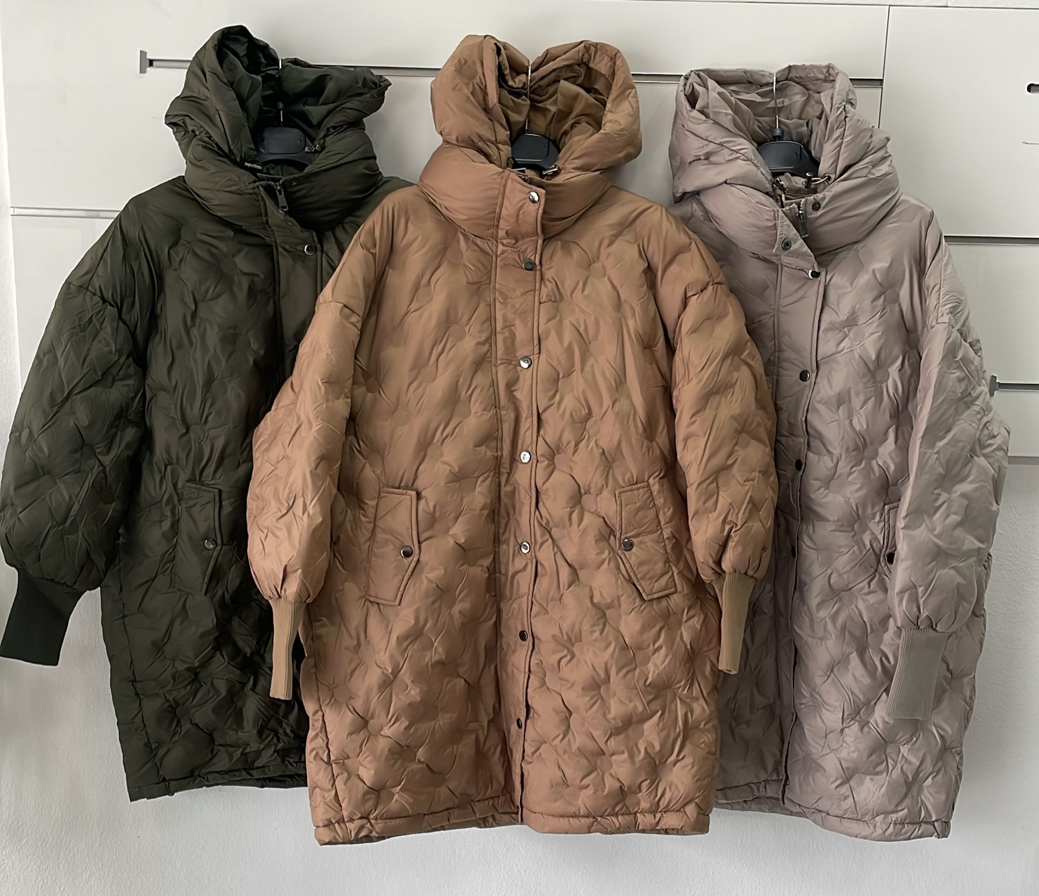 Joie Clair (J-Clair)