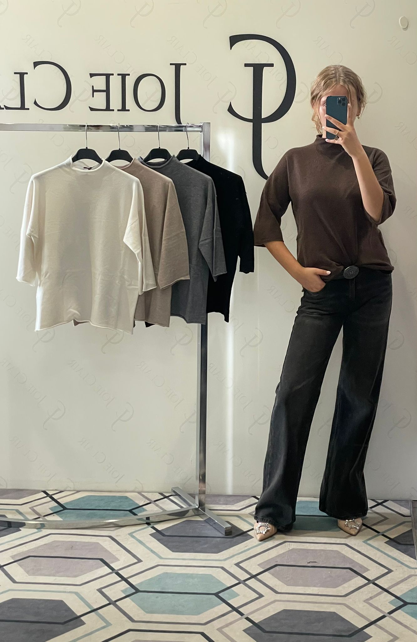 Фото Joie Clair (J-Clair)