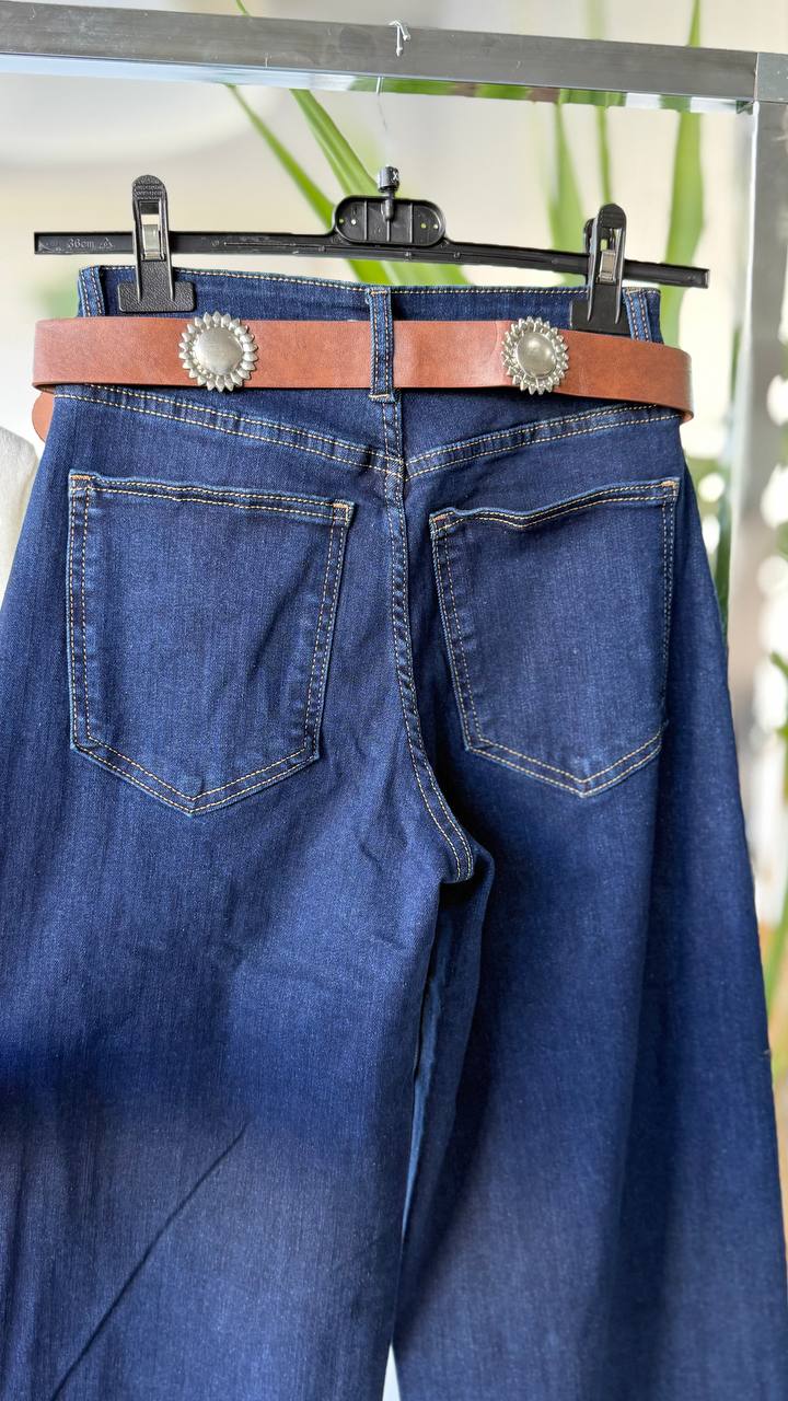 Joie Clair (J-Clair)