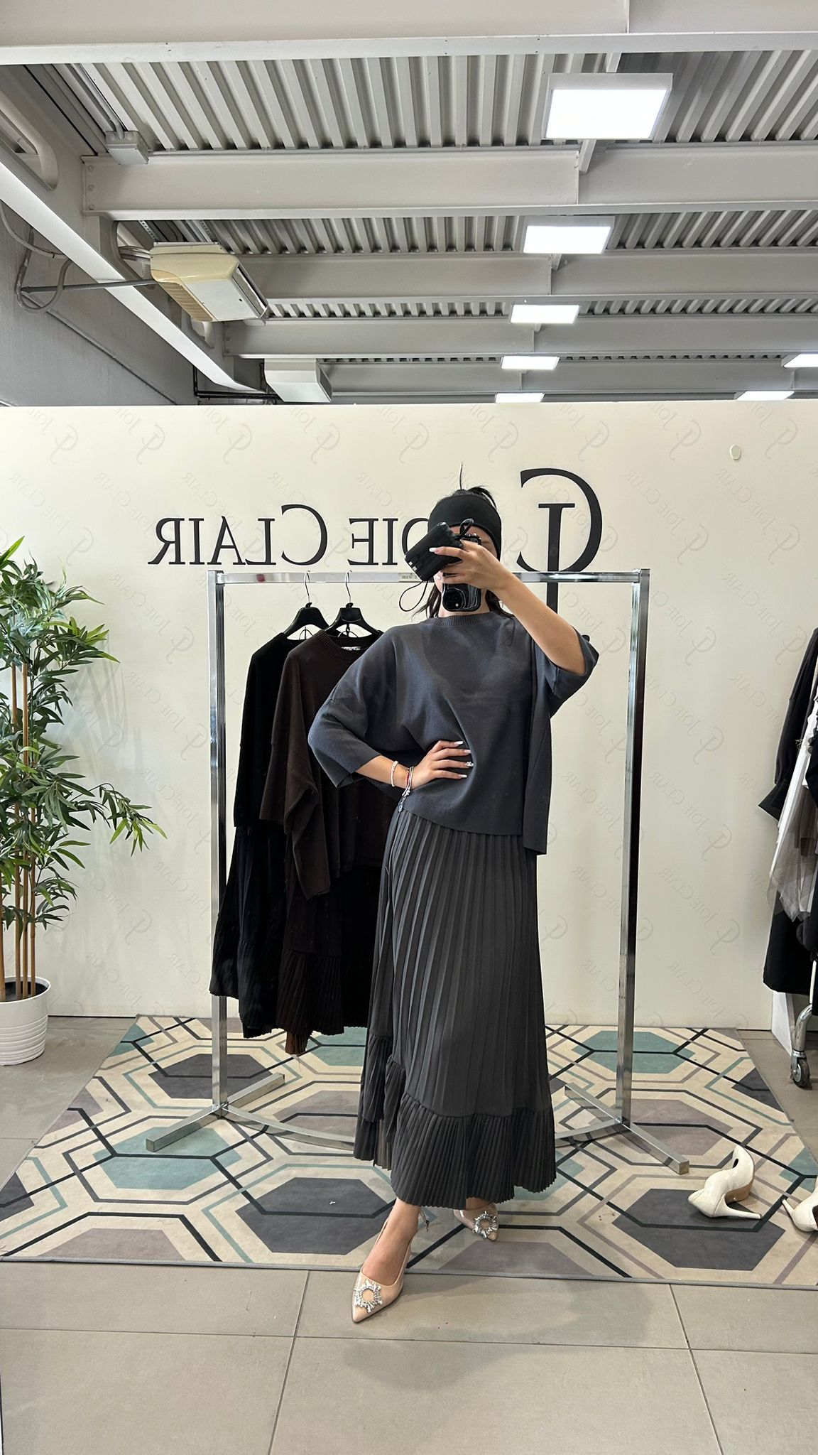 Фото Joie Clair (J-Clair)