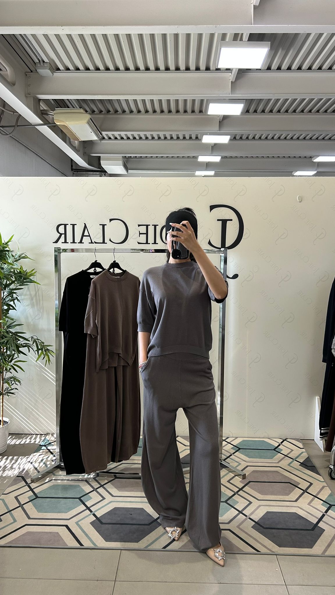 Фото Joie Clair (J-Clair)