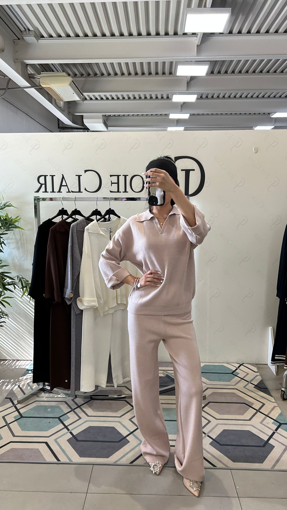 Фото Joie Clair (J-Clair)