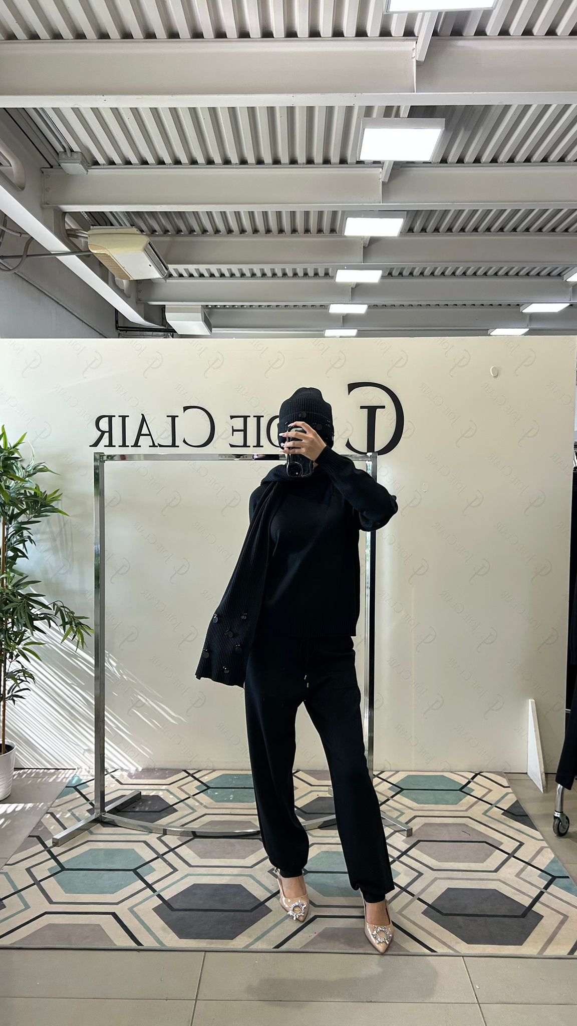 Фото Joie Clair (J-Clair)