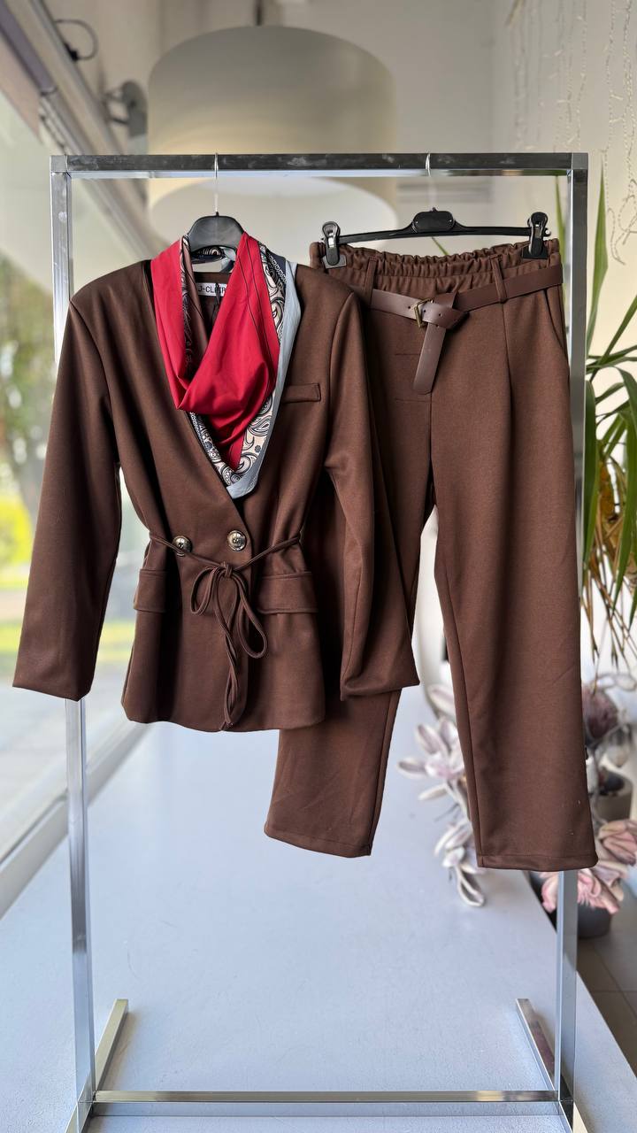 Фото Joie Clair (J-Clair)