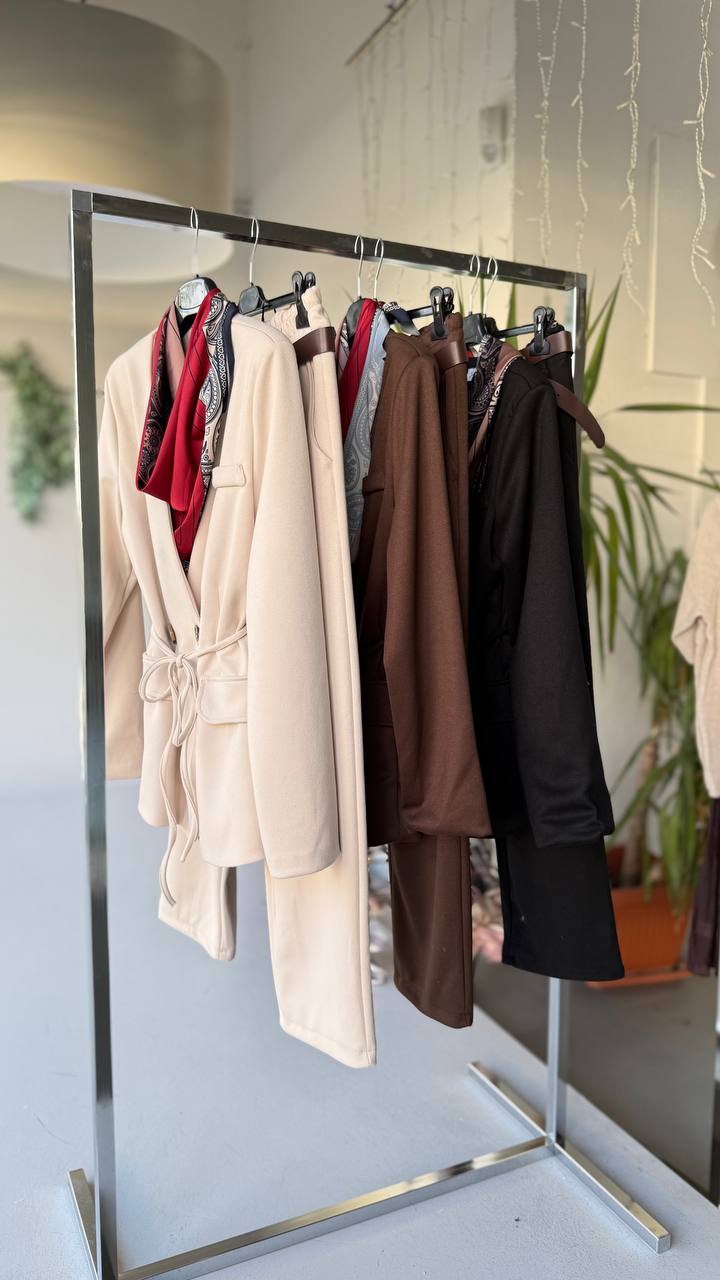 Фото Joie Clair (J-Clair)