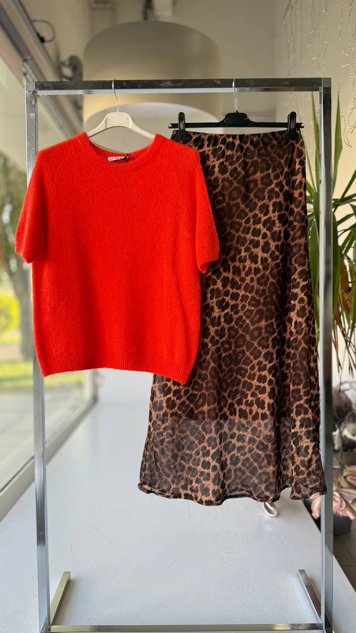 Joie Clair (J-Clair)