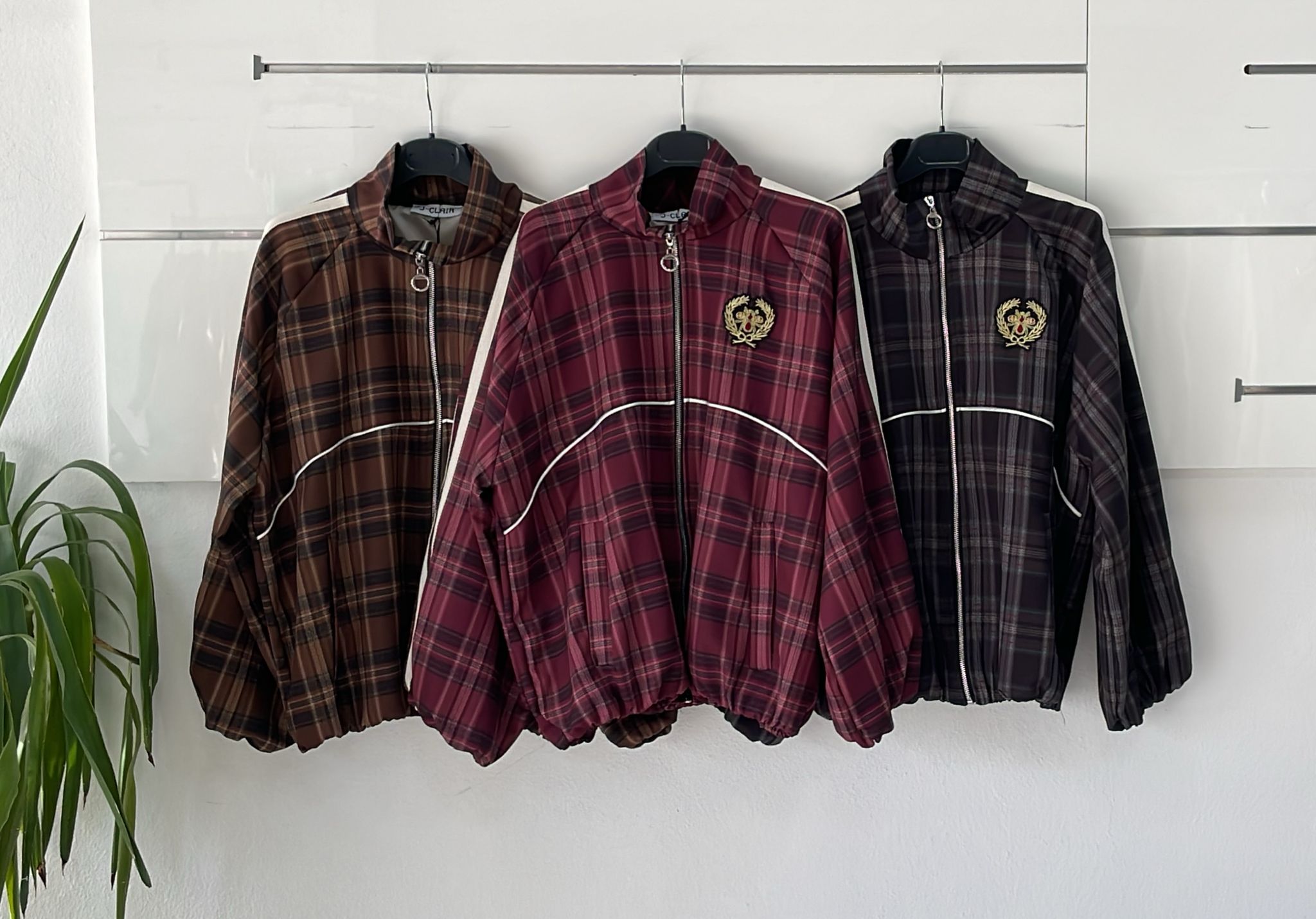 Joie Clair (J-Clair)