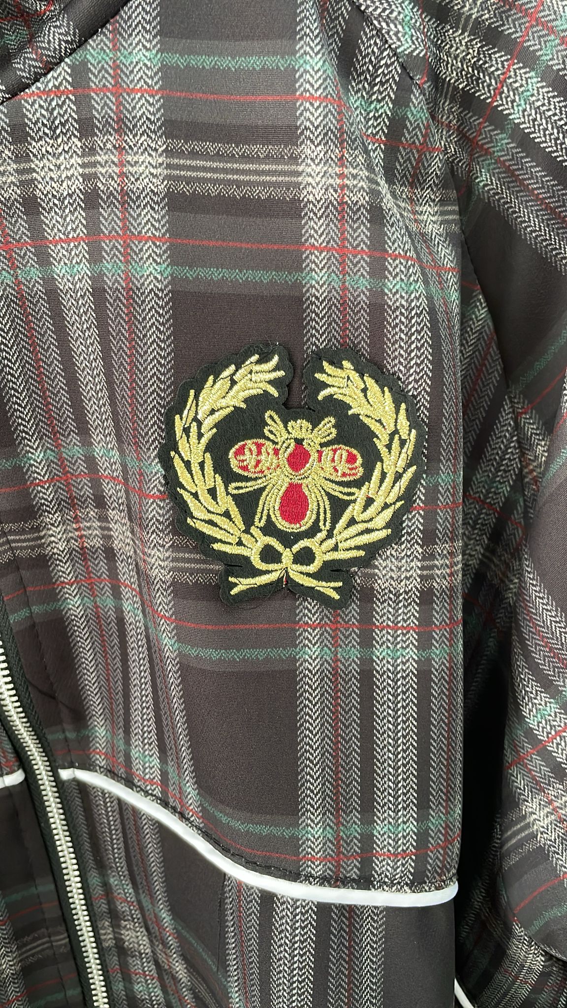 Joie Clair (J-Clair)