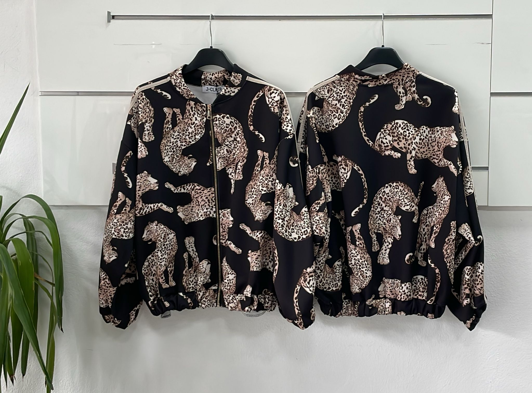 Joie Clair (J-Clair)