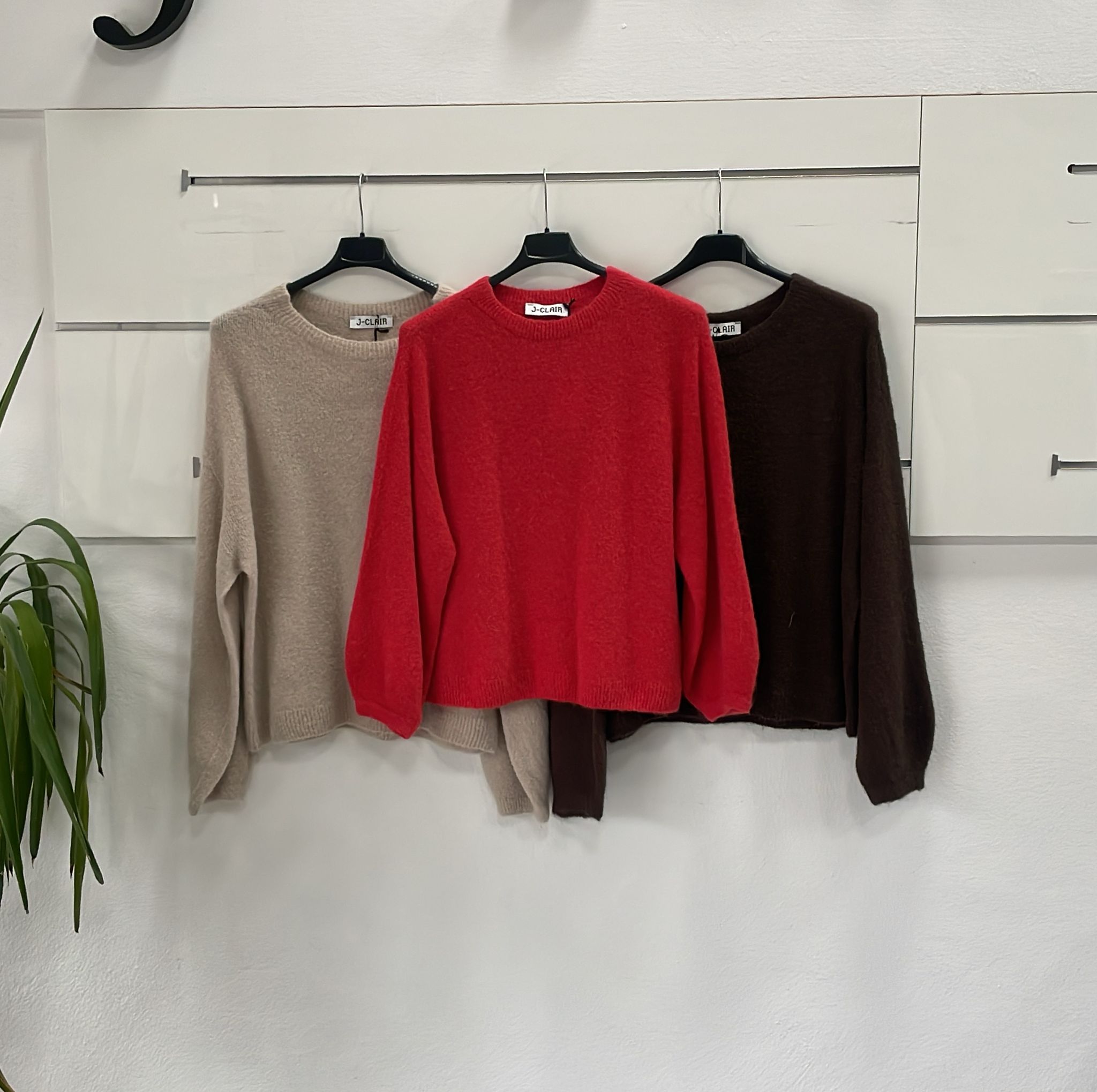 Joie Clair (J-Clair)