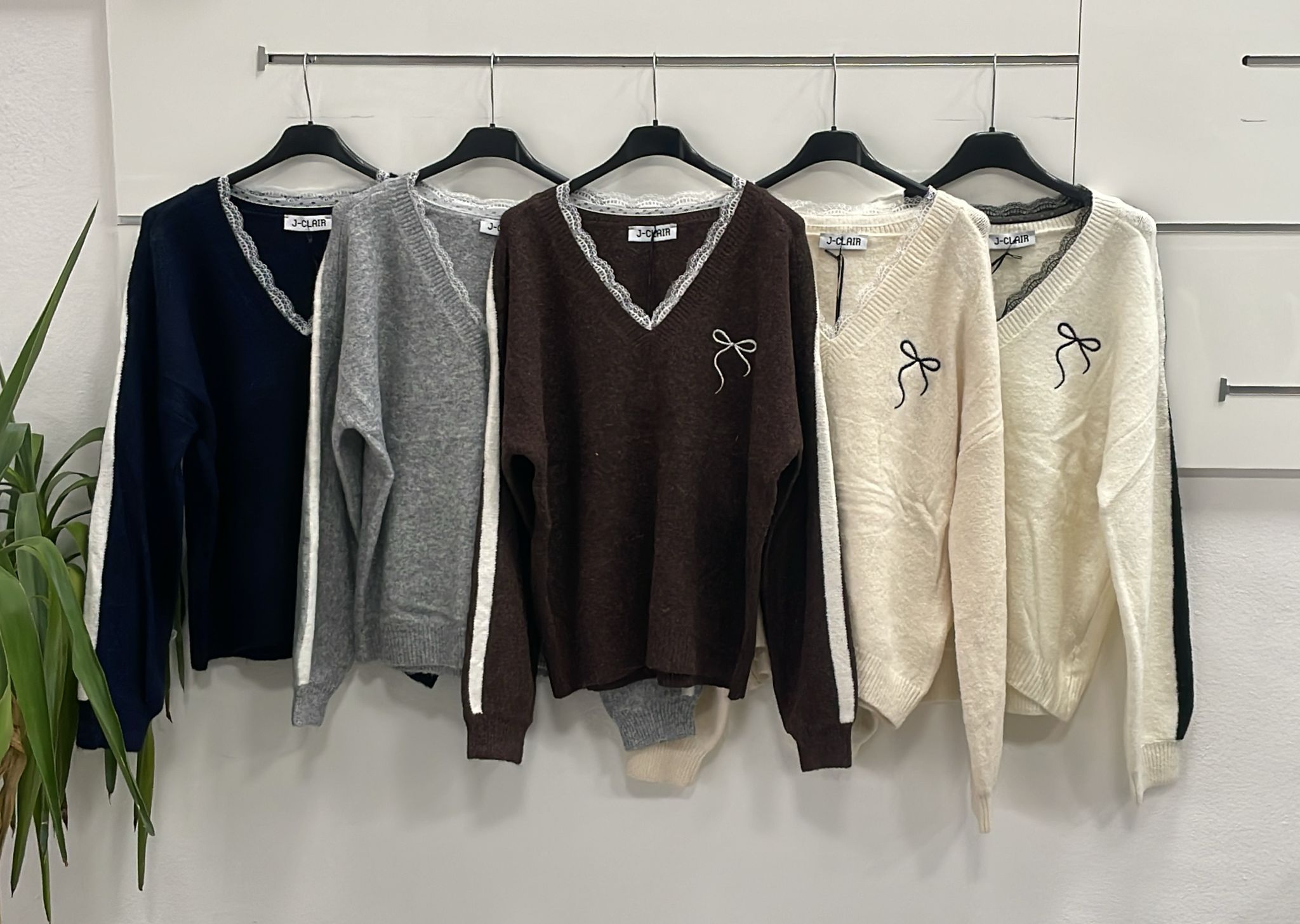 Joie Clair (J-Clair)