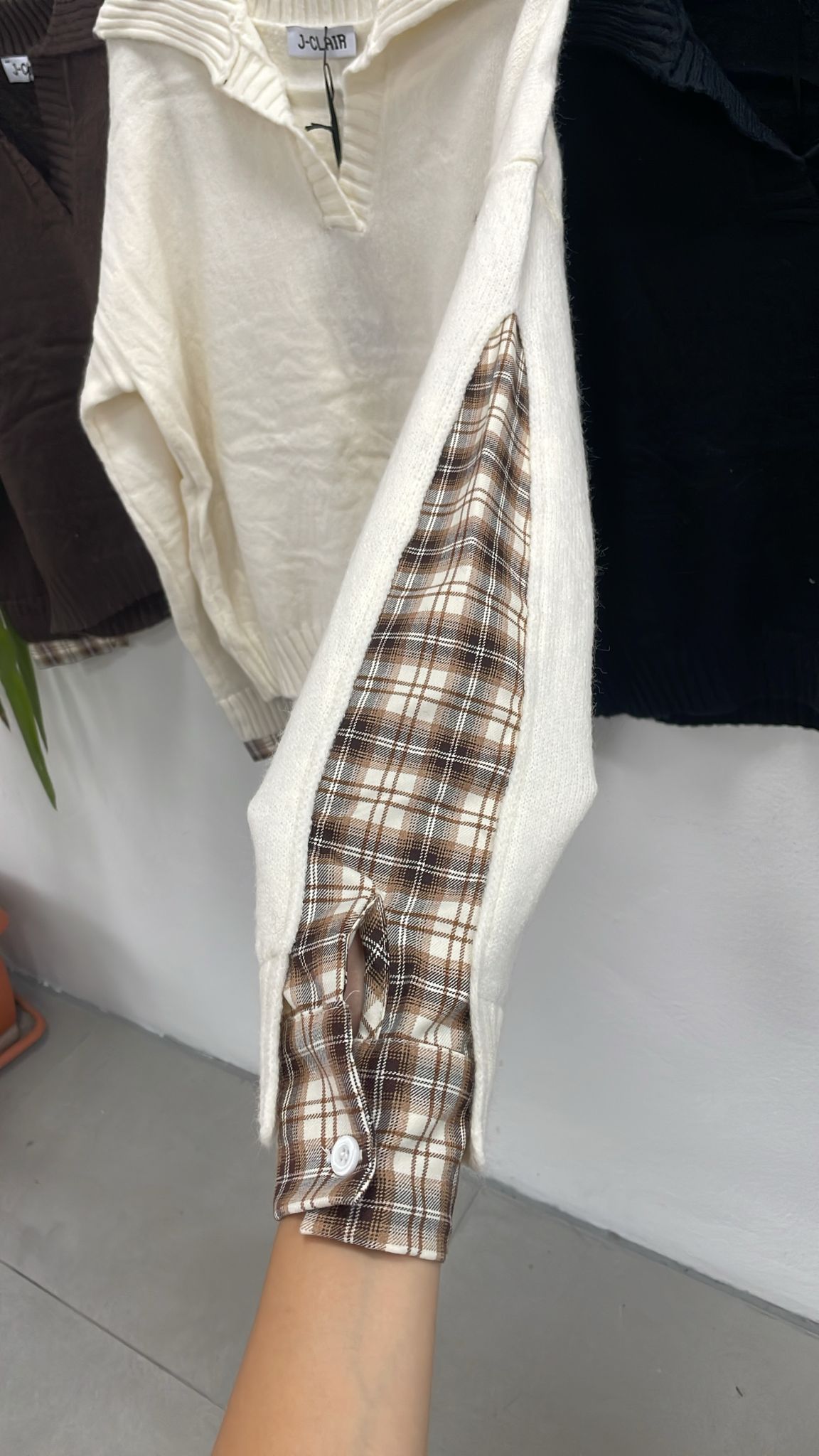 Joie Clair (J-Clair)