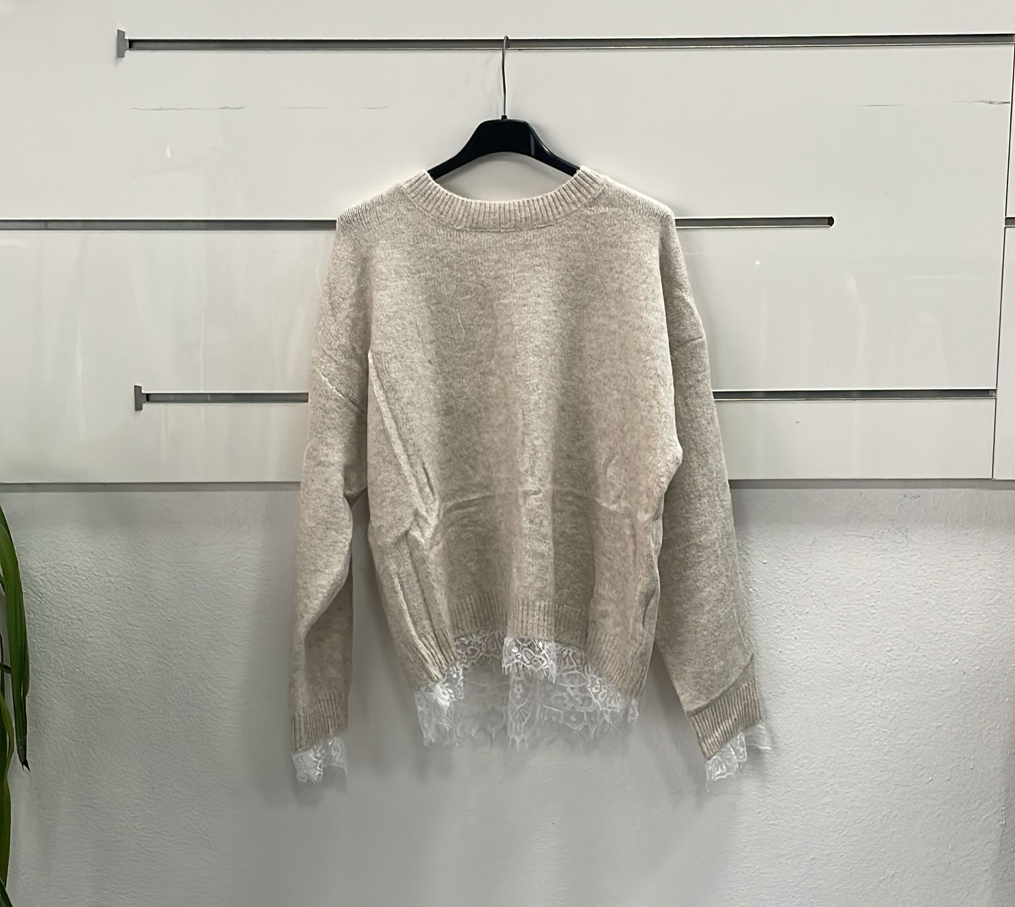 Joie Clair (J-Clair)