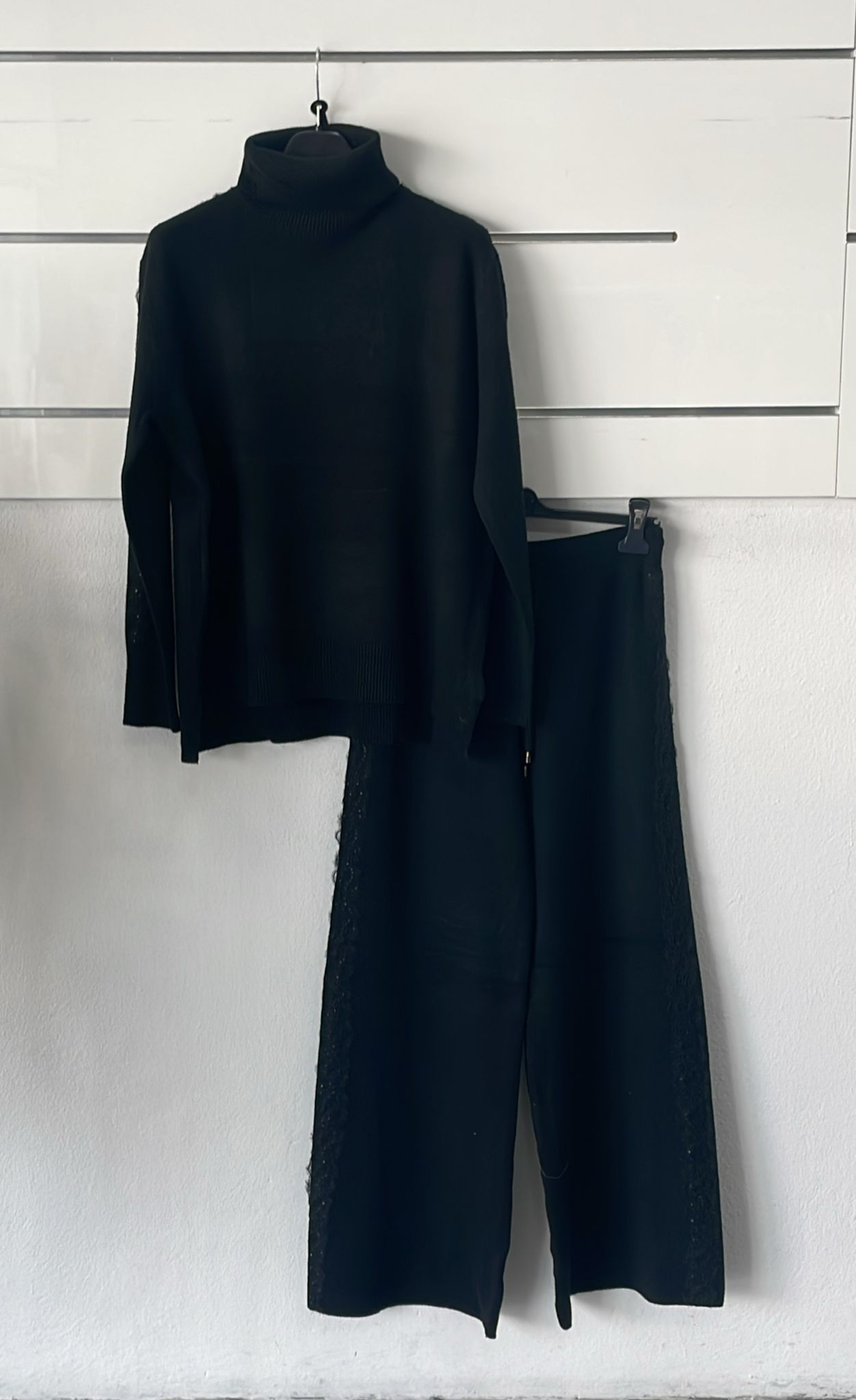 Joie Clair (J-Clair)