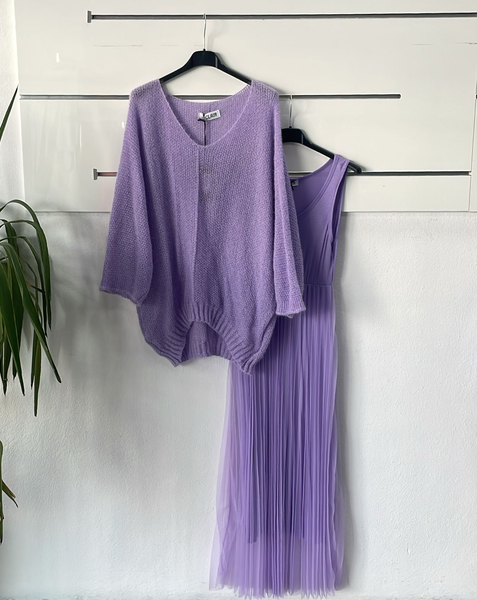 Joie Clair (J-Clair)