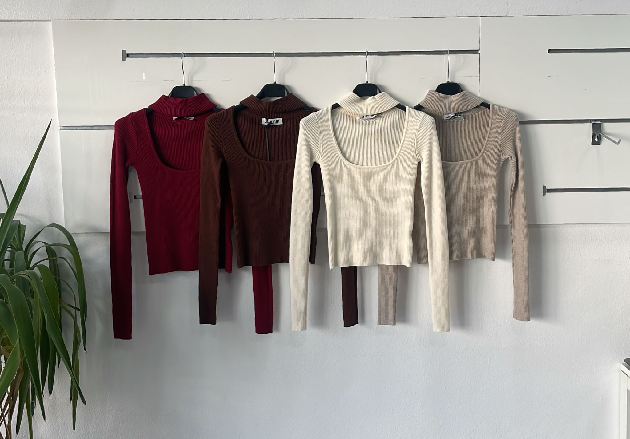 Joie Clair (J-Clair)