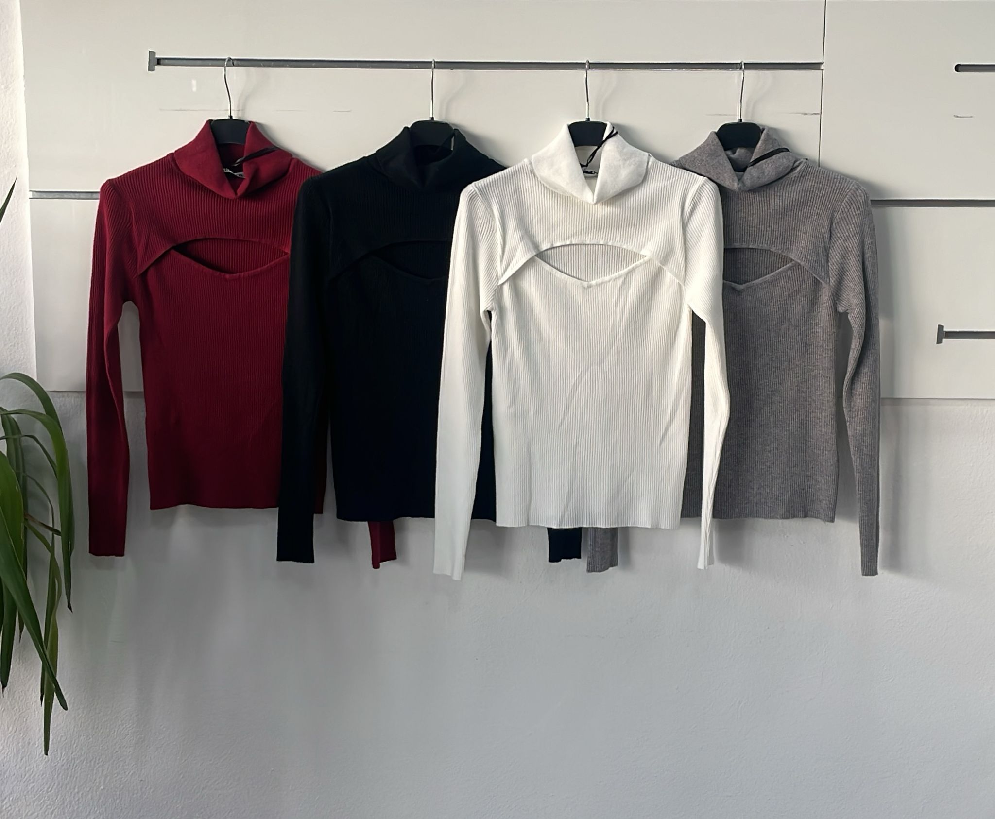 Joie Clair (J-Clair)