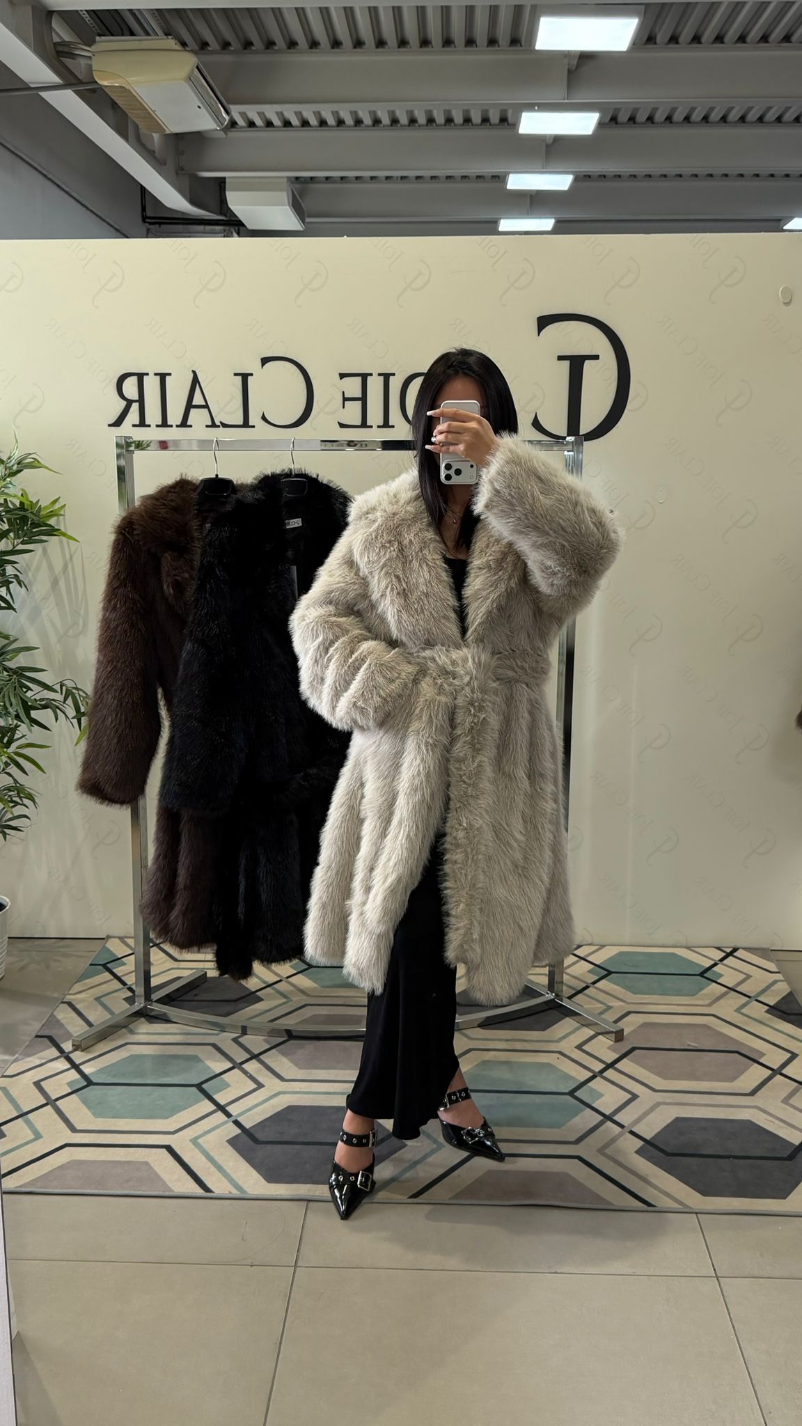 Фото Joie Clair (J-Clair)