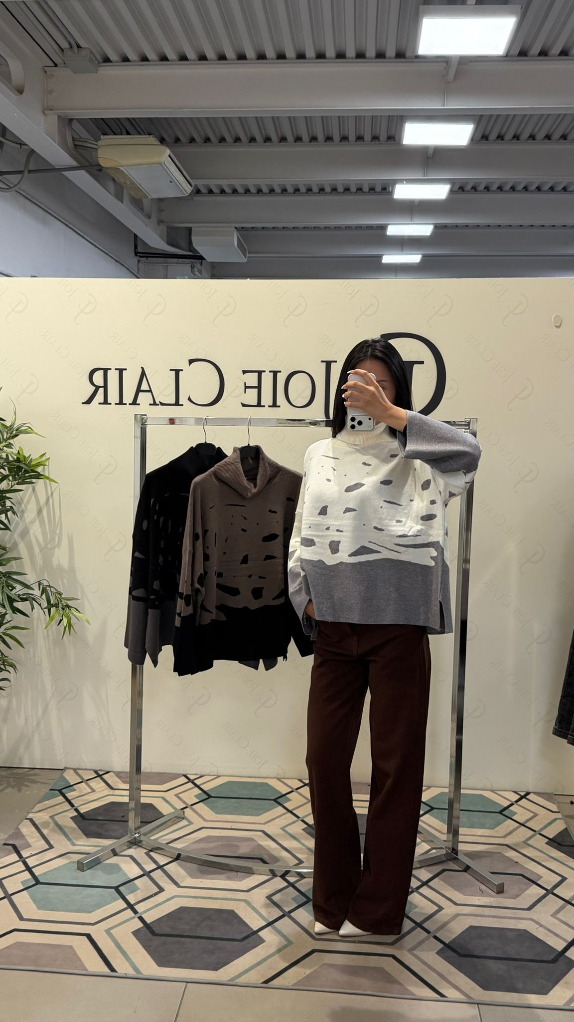 Фото Joie Clair (J-Clair)