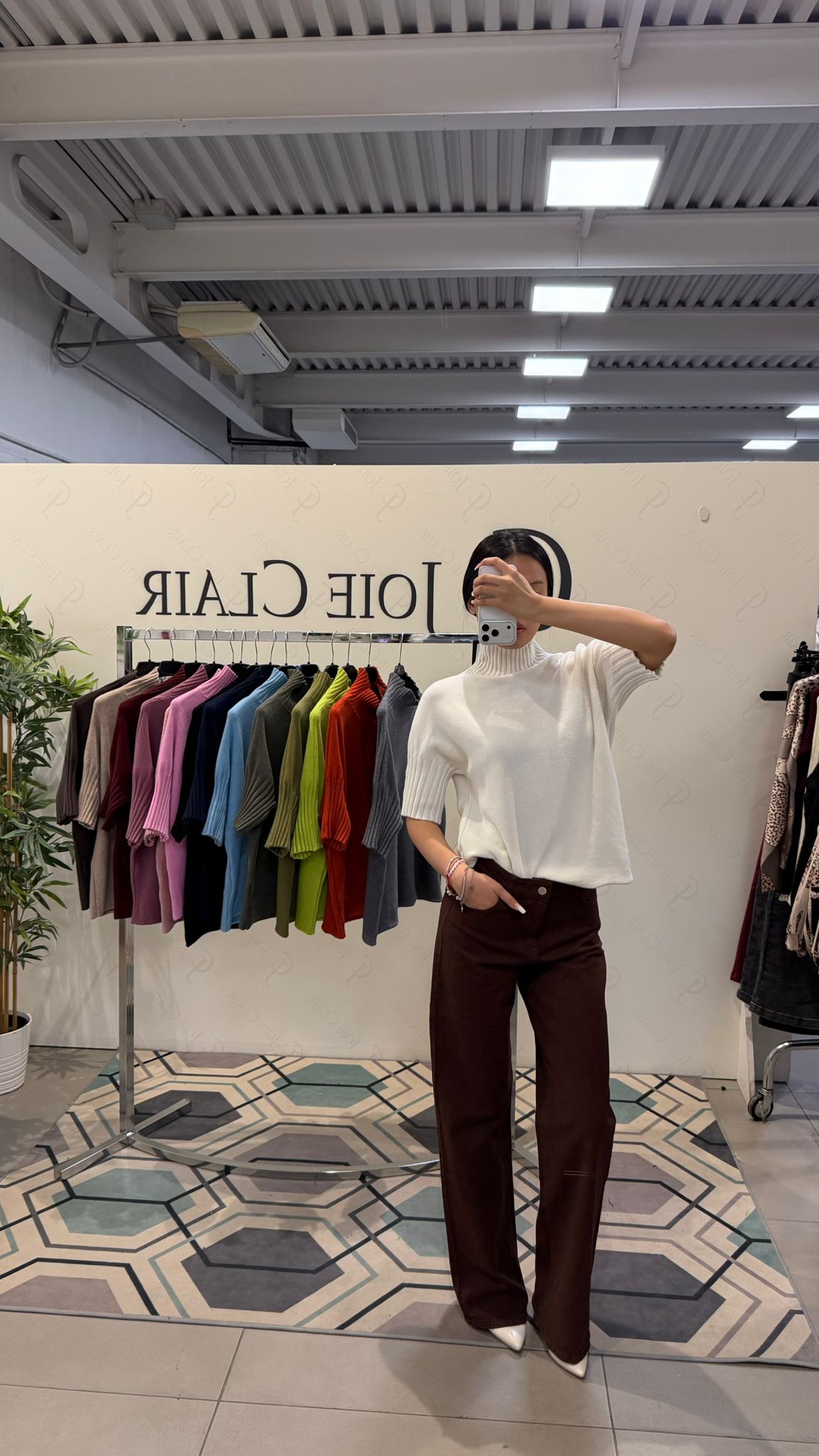 Фото Joie Clair (J-Clair)