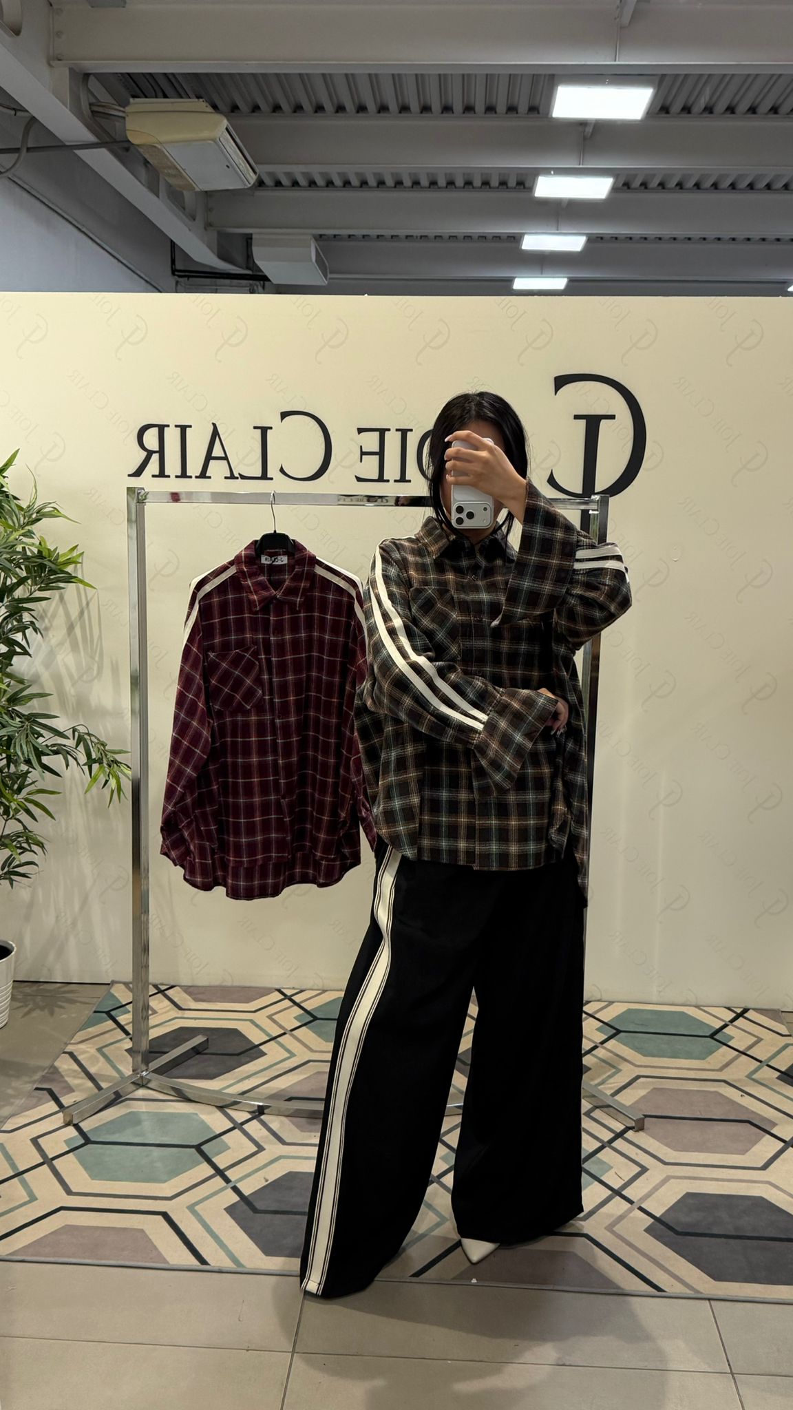 Фото Joie Clair (J-Clair)